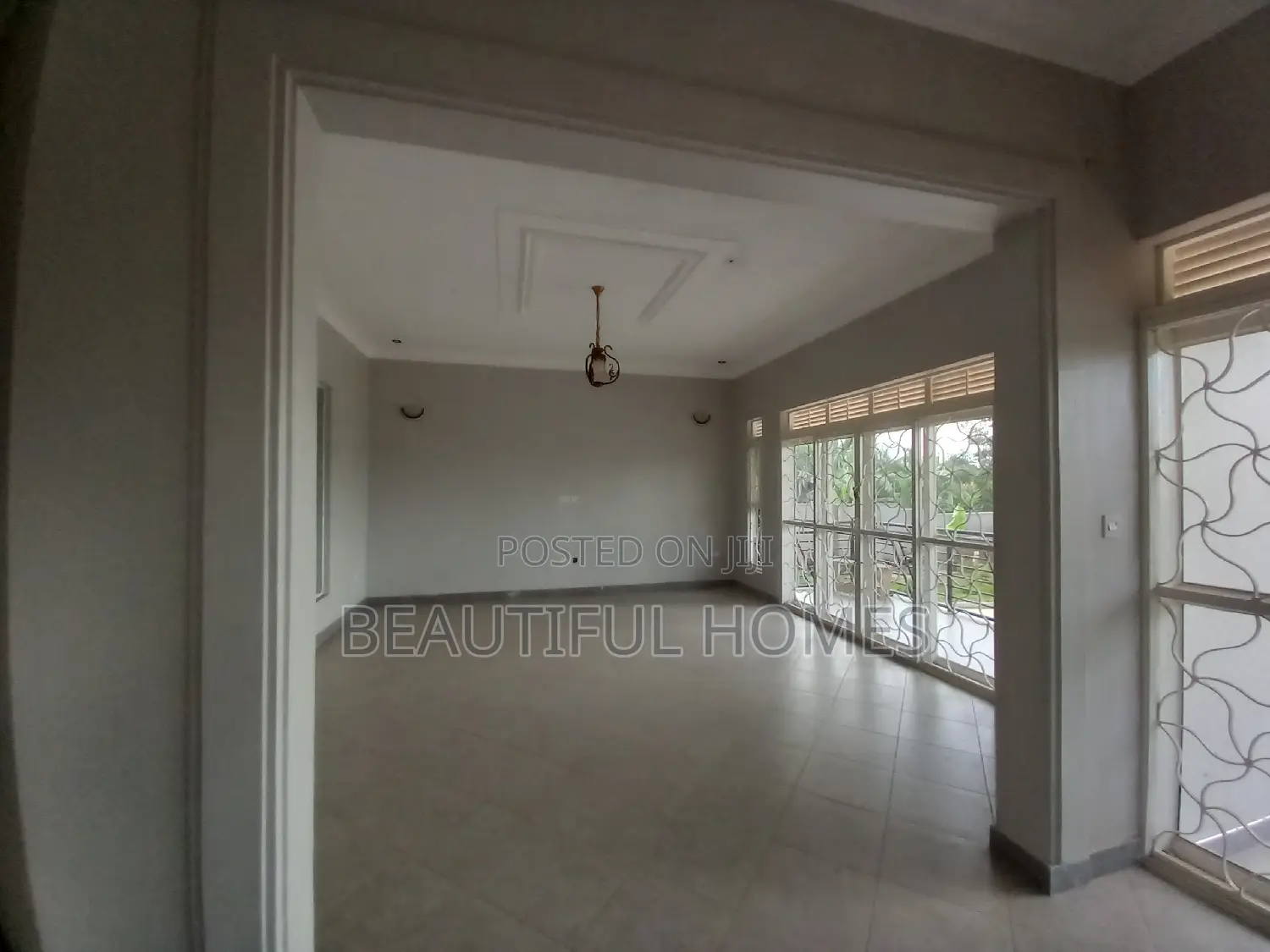 Furnished 4bdrm House in Kira for sale in Kira
