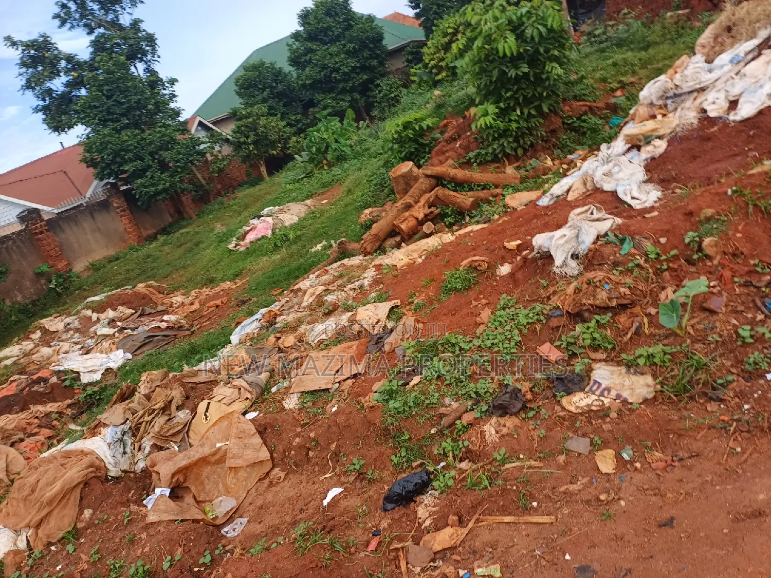 Buziga Pride Plot on Quicksale Near Main Rd in Division A