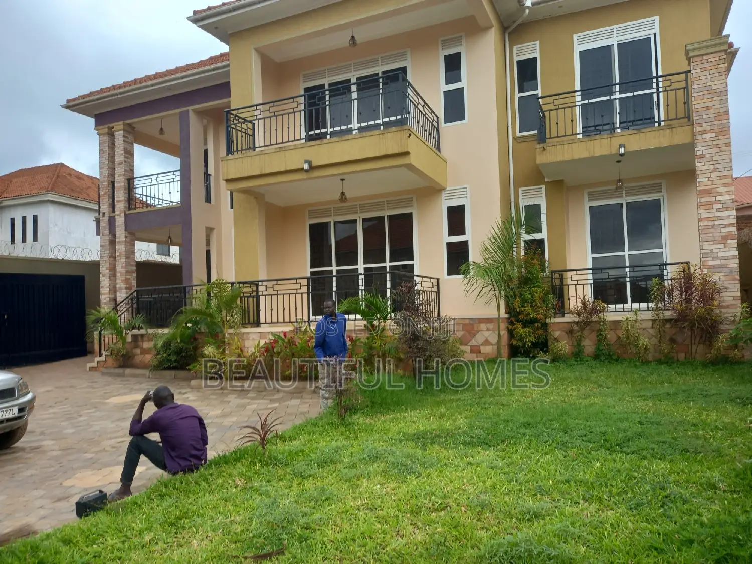 Furnished 6bdrm Mansion in Kira, Central Division for sale in Central Division