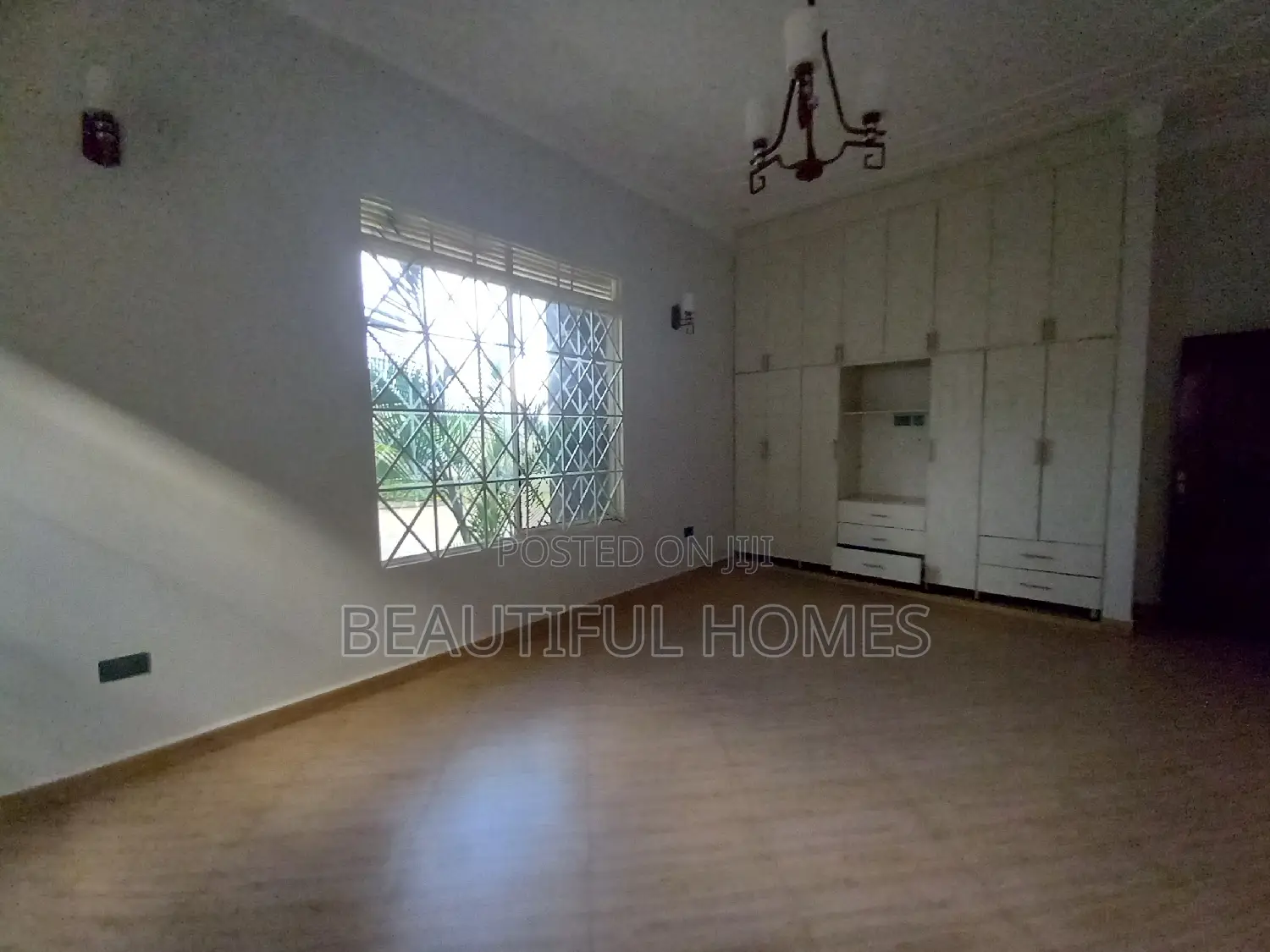 Furnished 4bdrm House in Nakwero, Kira for sale in Kira