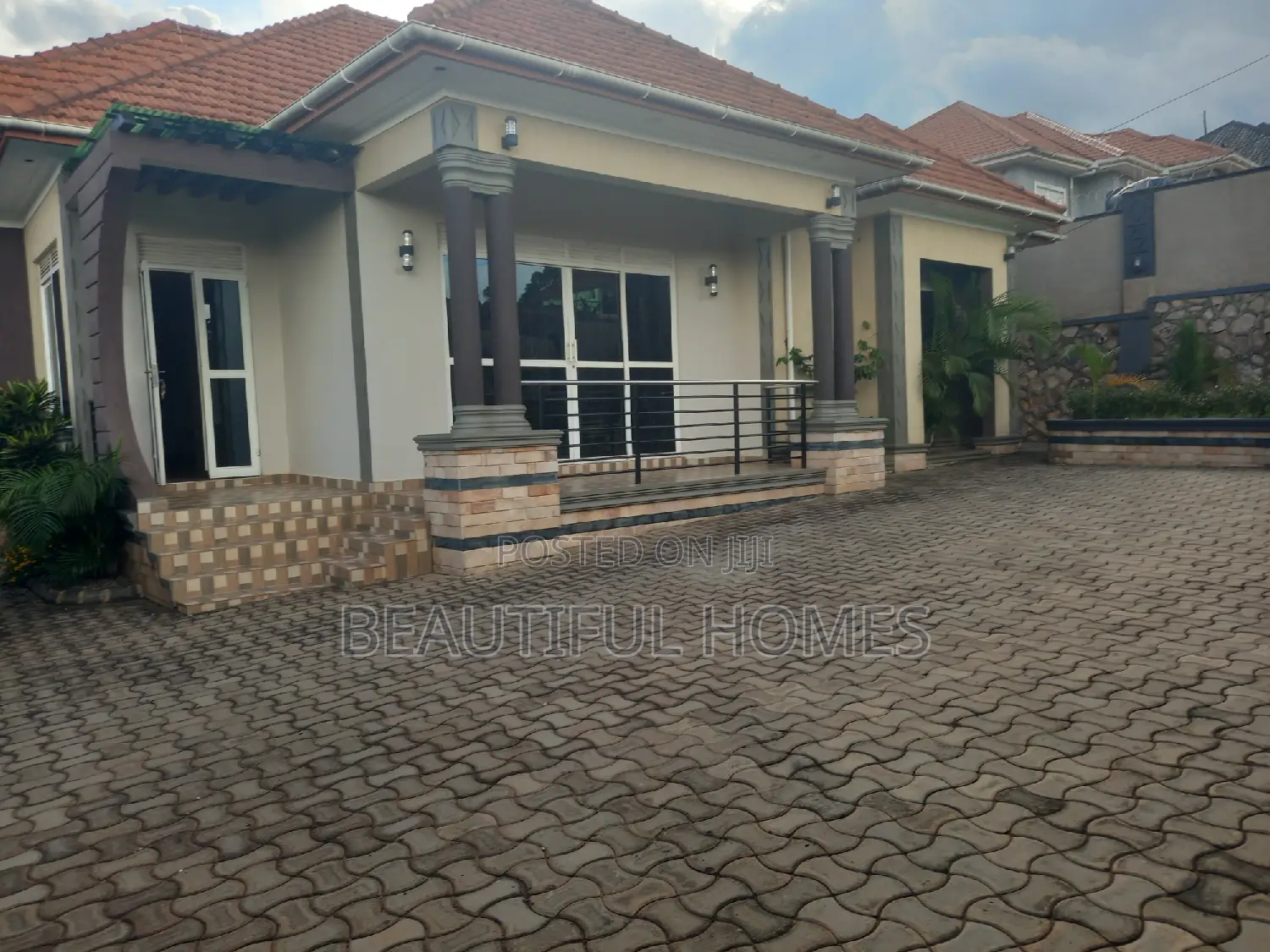 Furnished 4bdrm Bungalow in Nakwero, Kira for sale in Kira