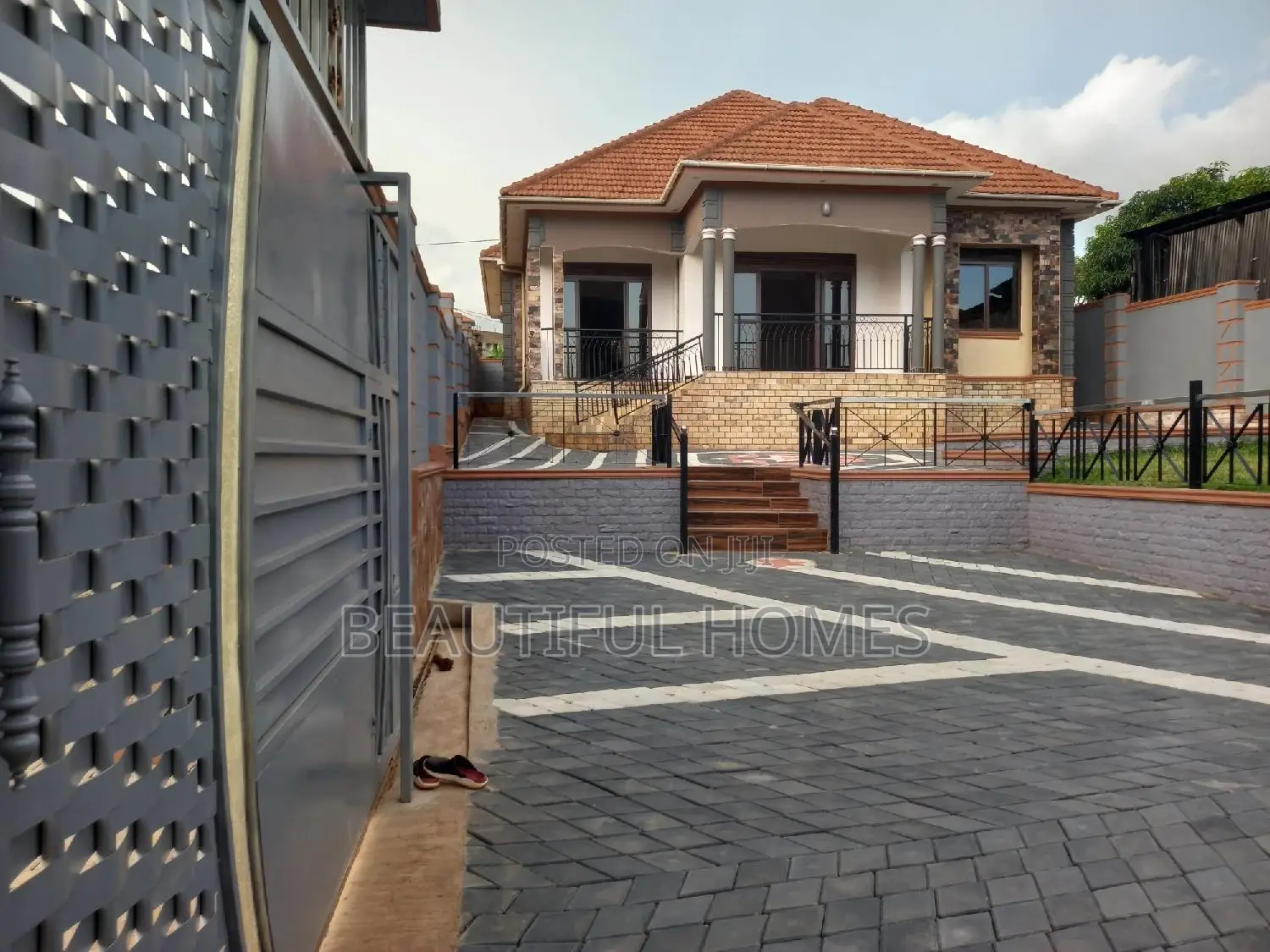 Furnished 4bdrm House in Najjera, Nakawa for sale in Nakawa