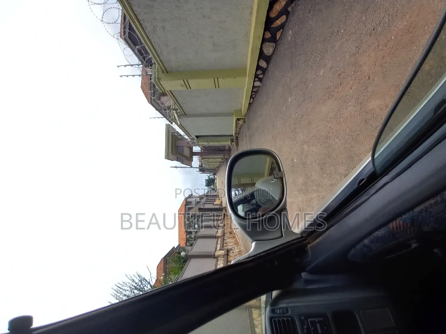 Furnished 6bdrm House in Kisaasi, Central Division for sale in Central Division