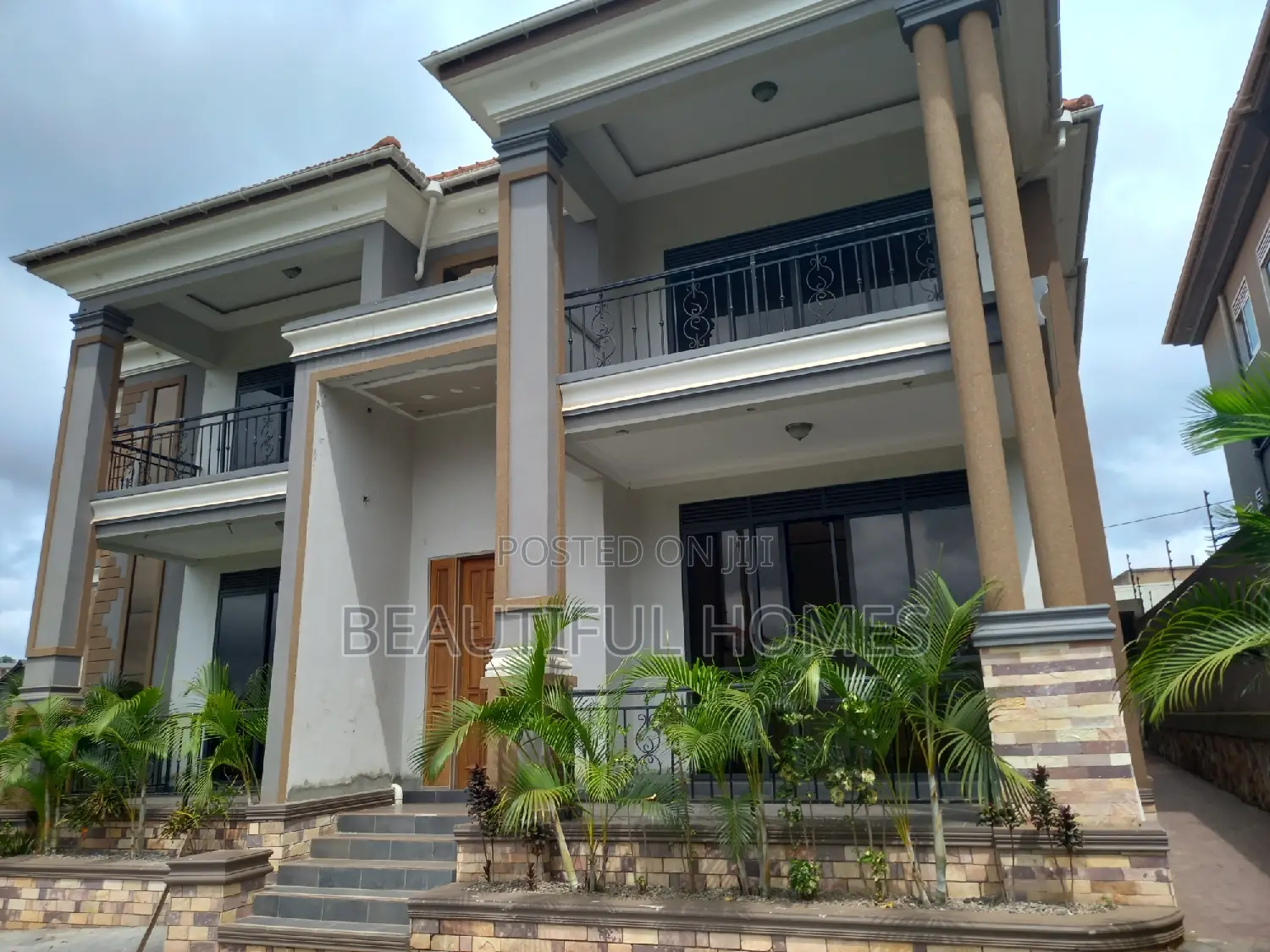 Furnished 6bdrm House in Kisaasi, Central Division for sale in Central Division