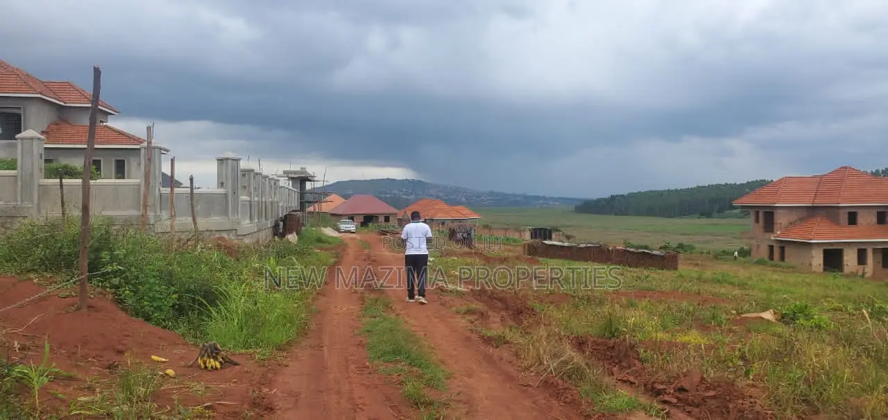 Nsangi Katereke Developed Estate With Verynice Titled Plots in Division A