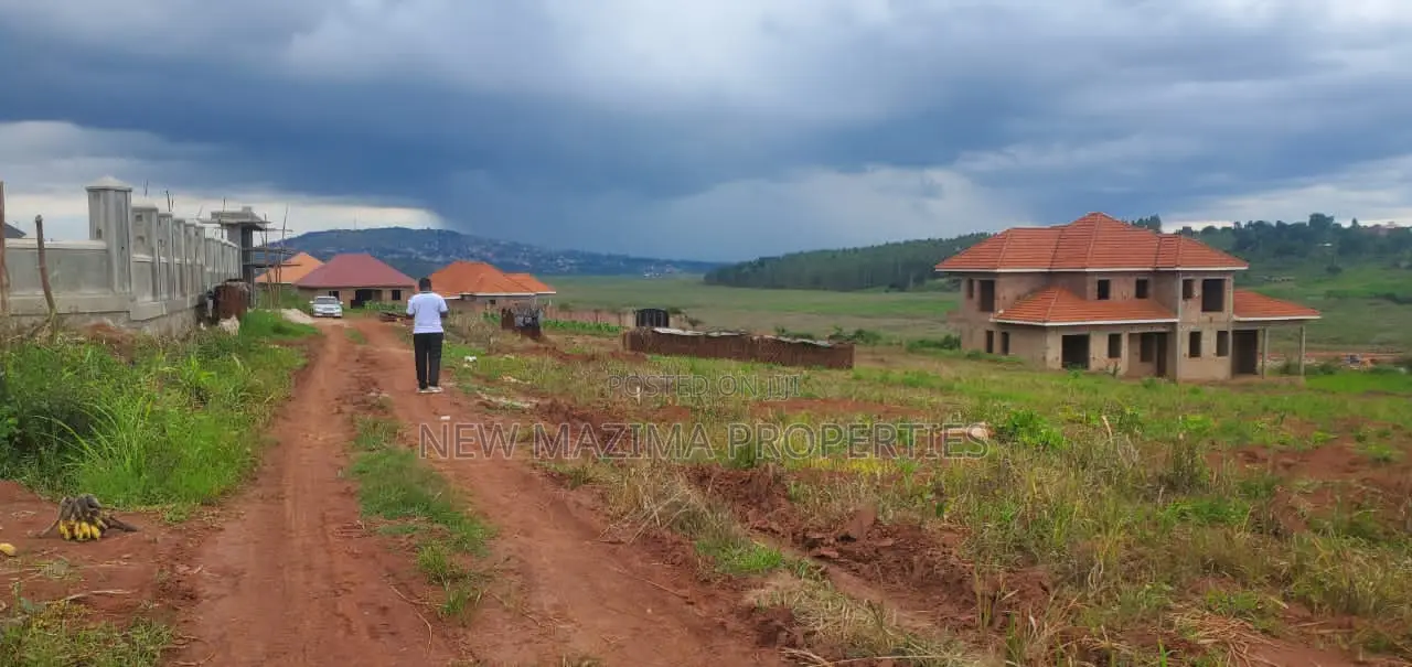Nsangi Katereke Developed Estate With Verynice Titled Plots in Division A