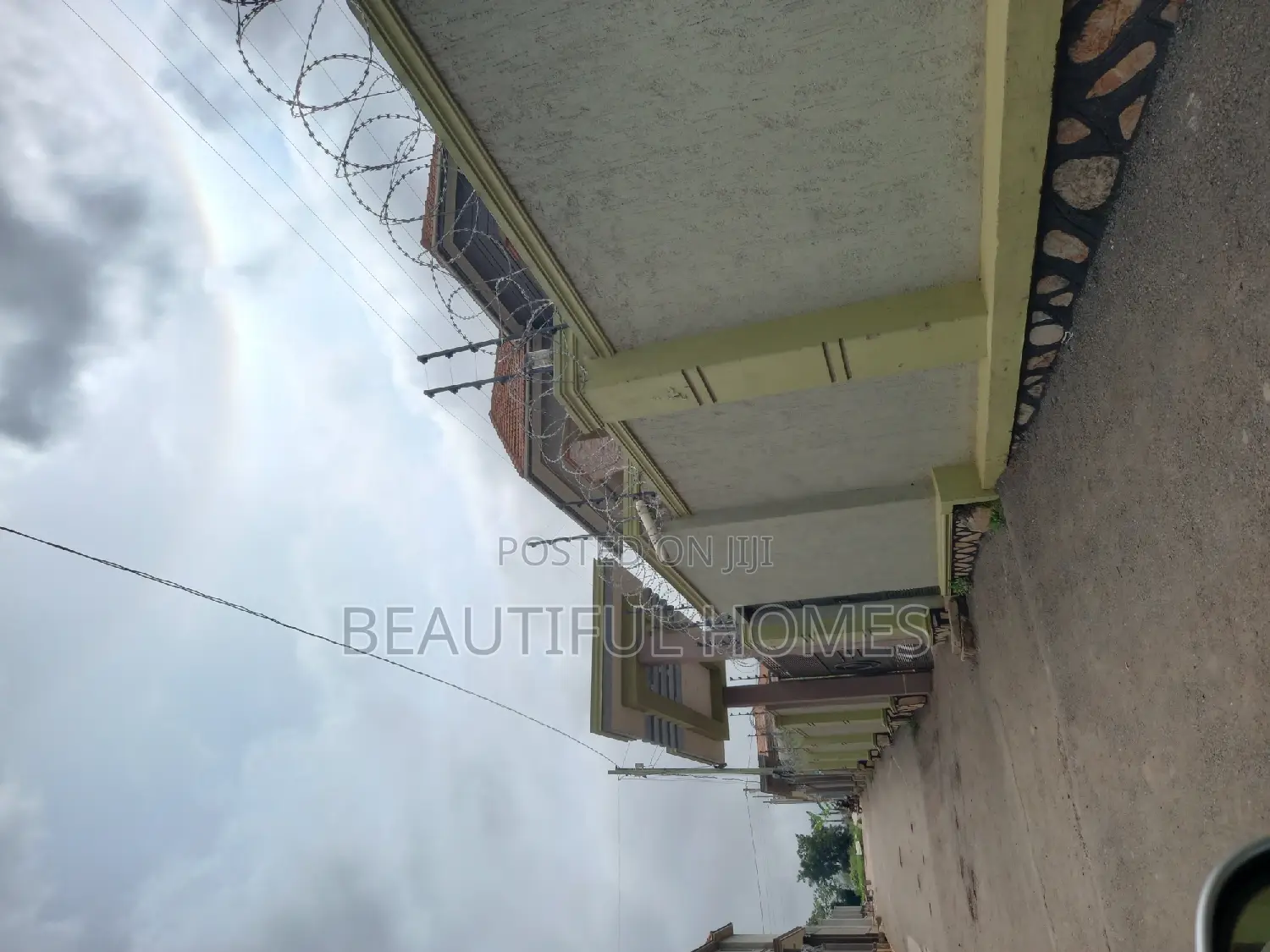 Furnished 6bdrm House in Kisaasi, Nakawa for sale in Nakawa