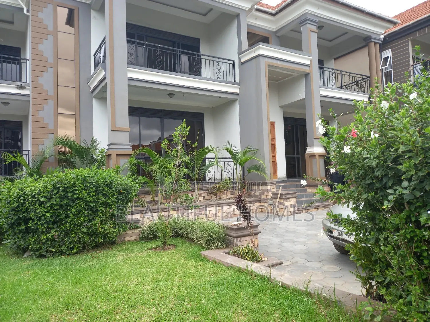 Furnished 6bdrm Duplex in Kisaasi, Nakawa for sale in Nakawa