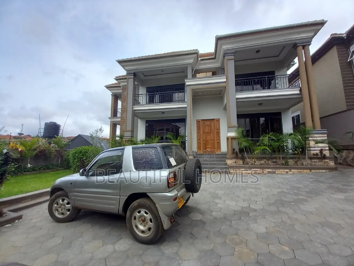 Furnished 6bdrm Mansion in Kisaasi, Nakawa for sale in Nakawa