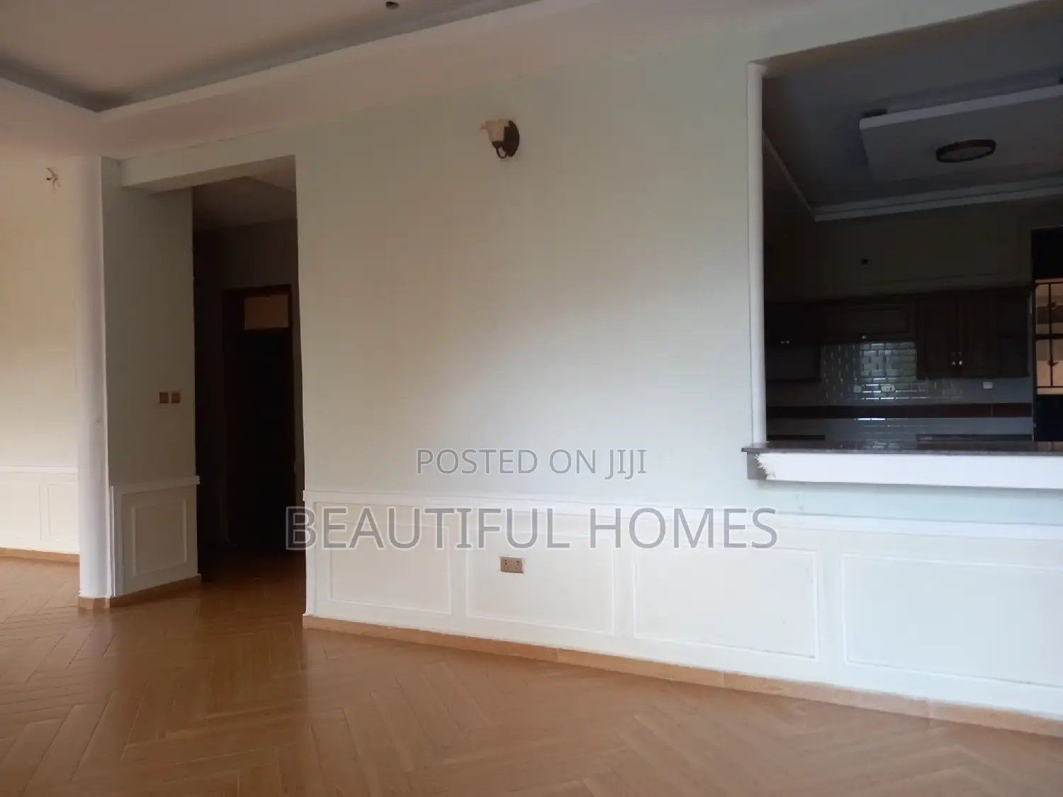 Furnished 6bdrm Mansion in Kisaasi, Nakawa for sale in Nakawa