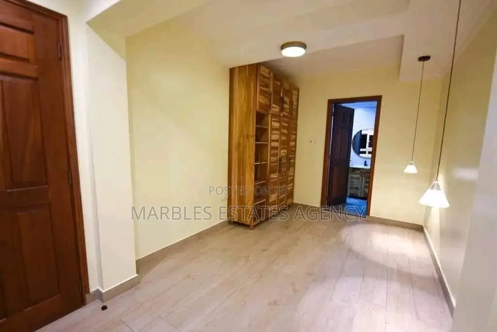 Furnished 4bdrm Maisonette in Bugolobi, Central Division for rent in Central Division