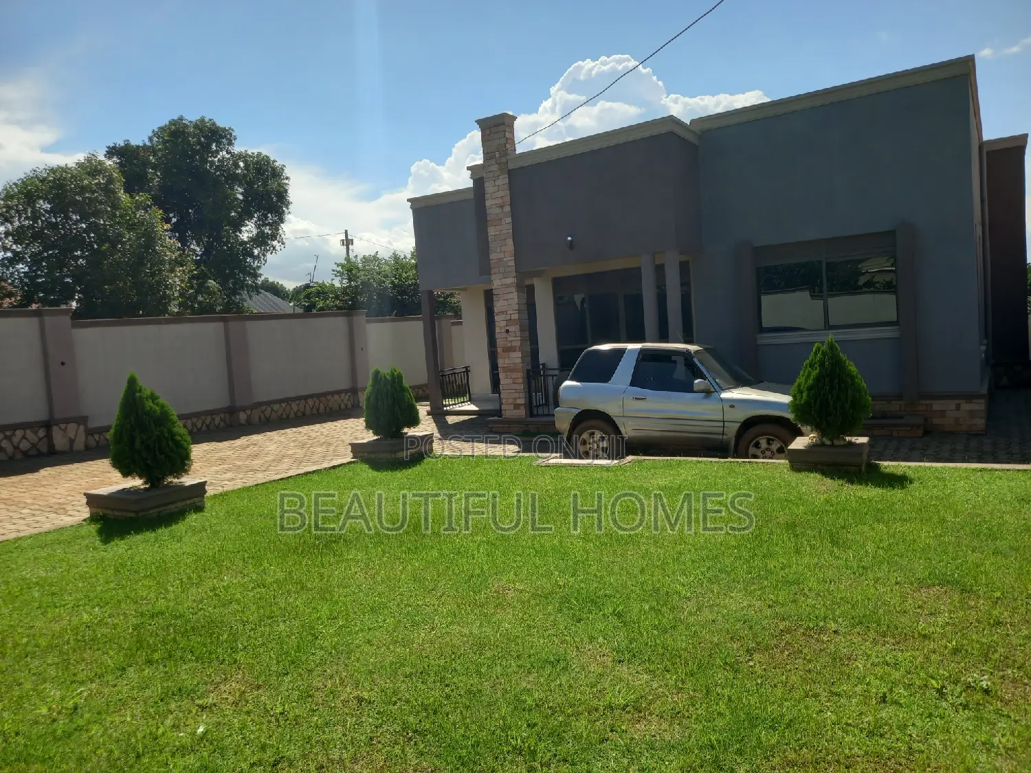Furnished 4bdrm House in Kira for sale in Kira