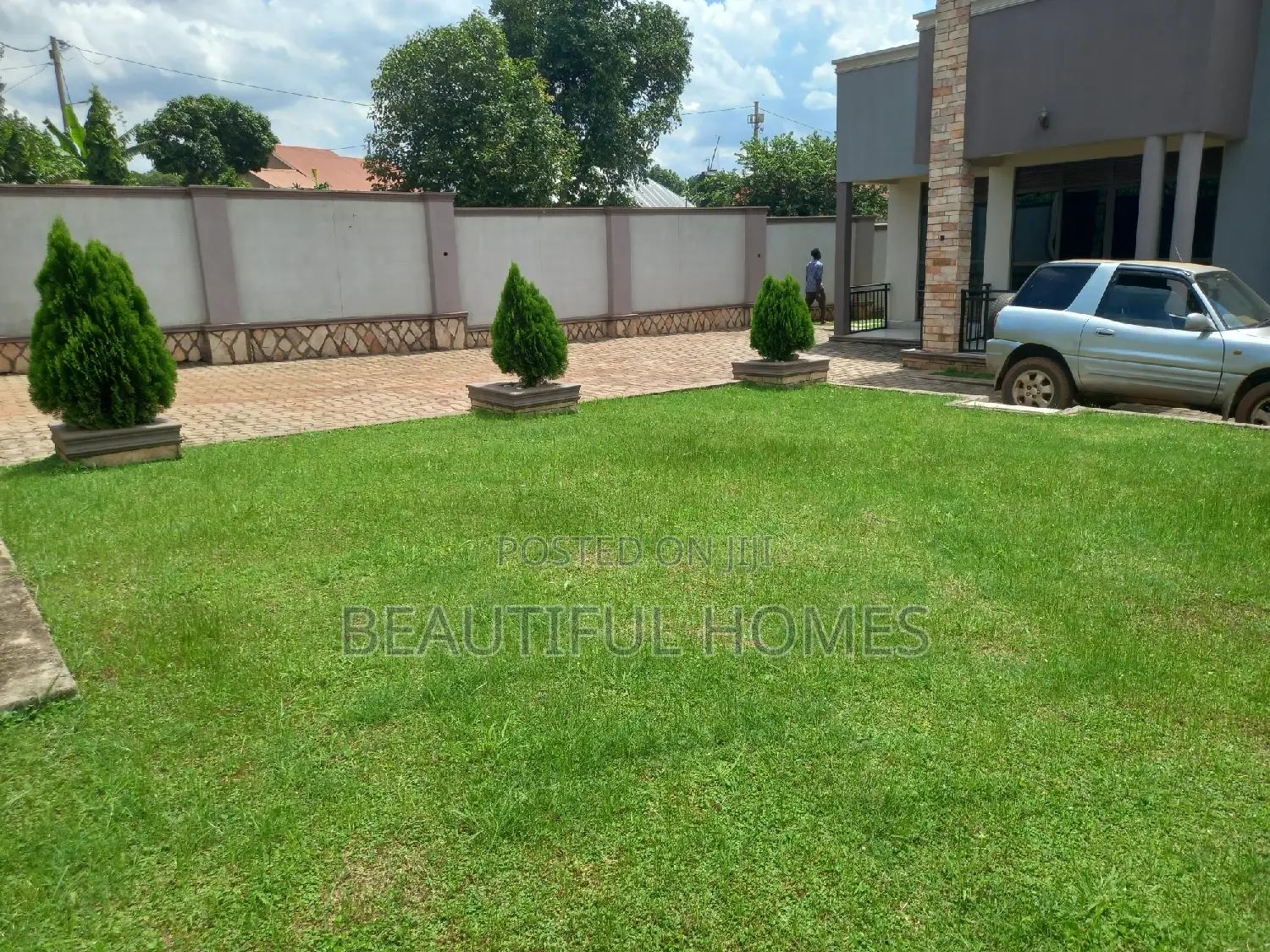 Furnished 4bdrm House in Kira, Central Division for sale in Central Division
