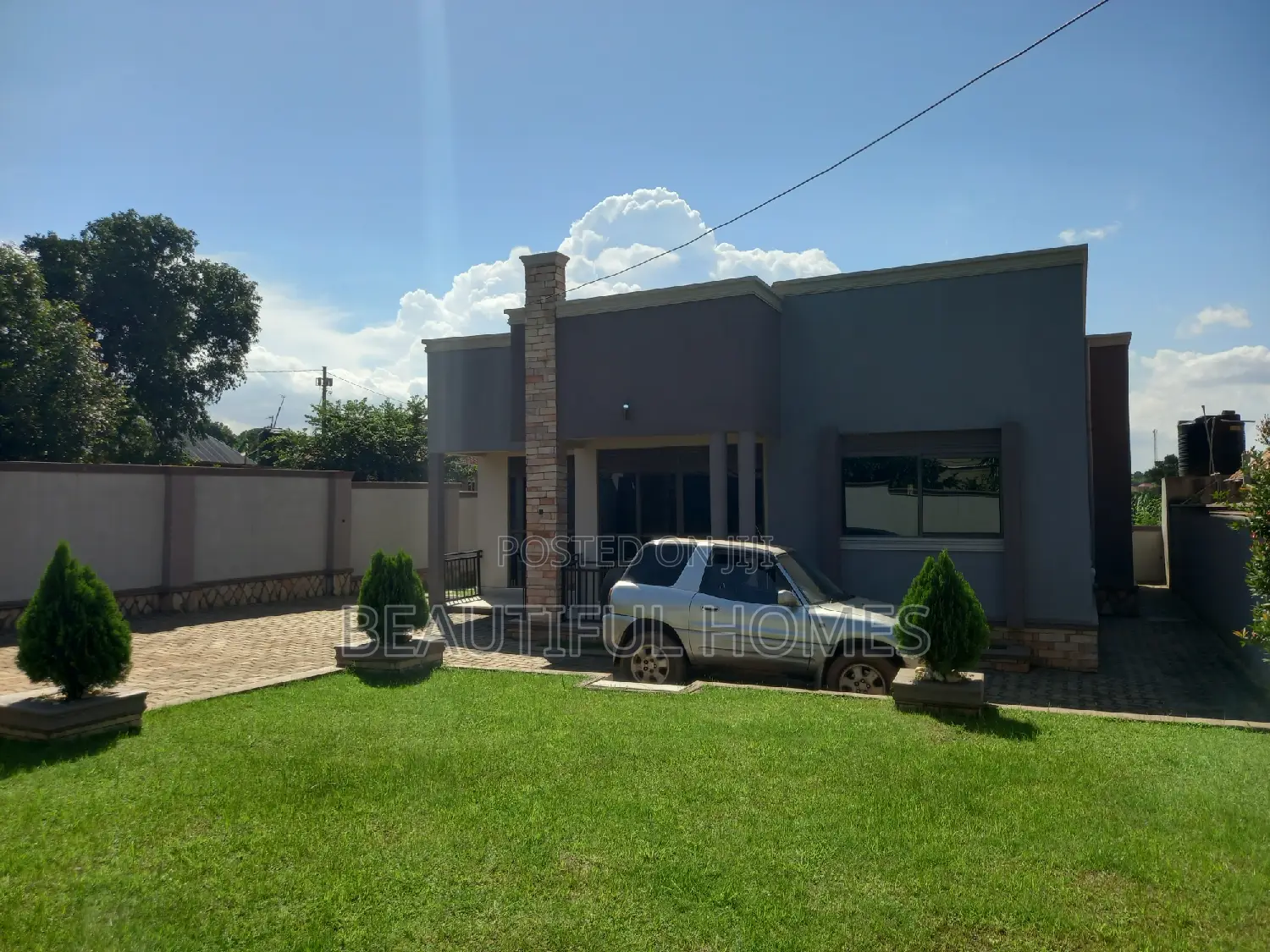 Furnished 4bdrm House in Kira for sale in Kira