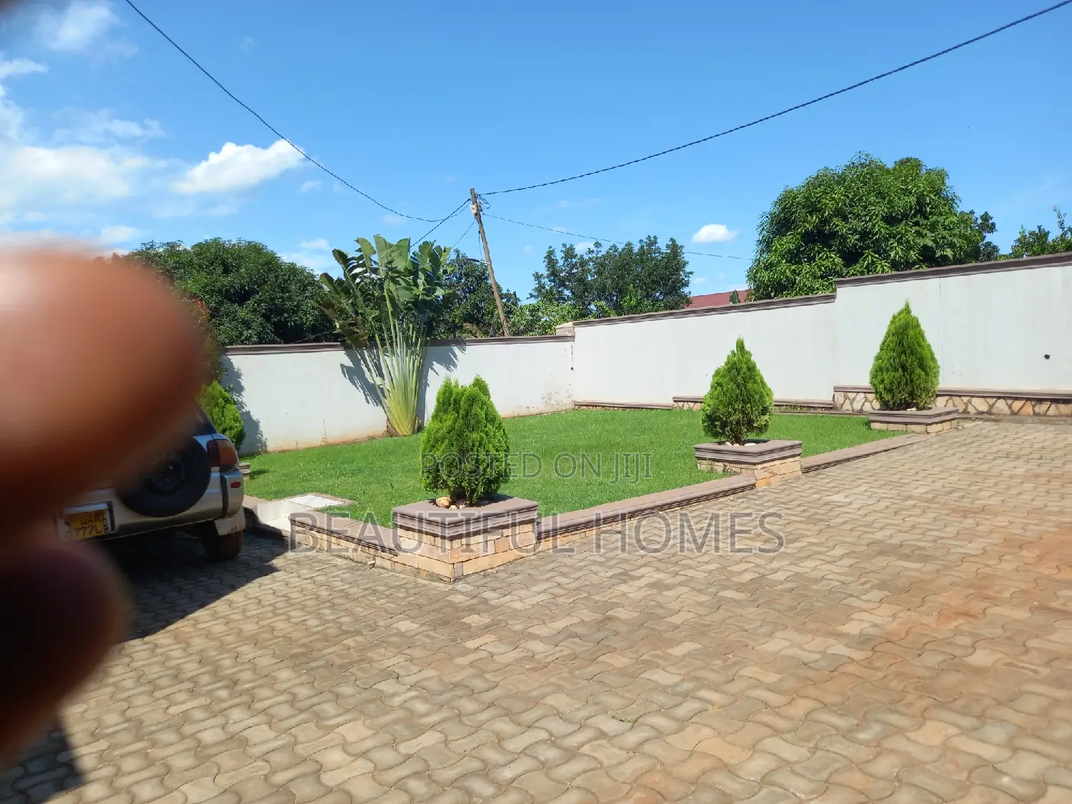 Furnished 4bdrm Bungalow in Kira for sale in Kira