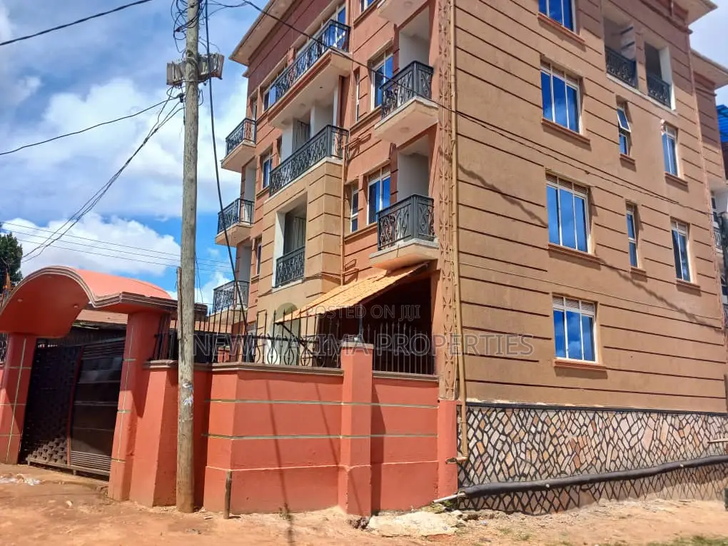 Very Strategic Hotel.For Rent in Heart of Makindye Heights in Division A
