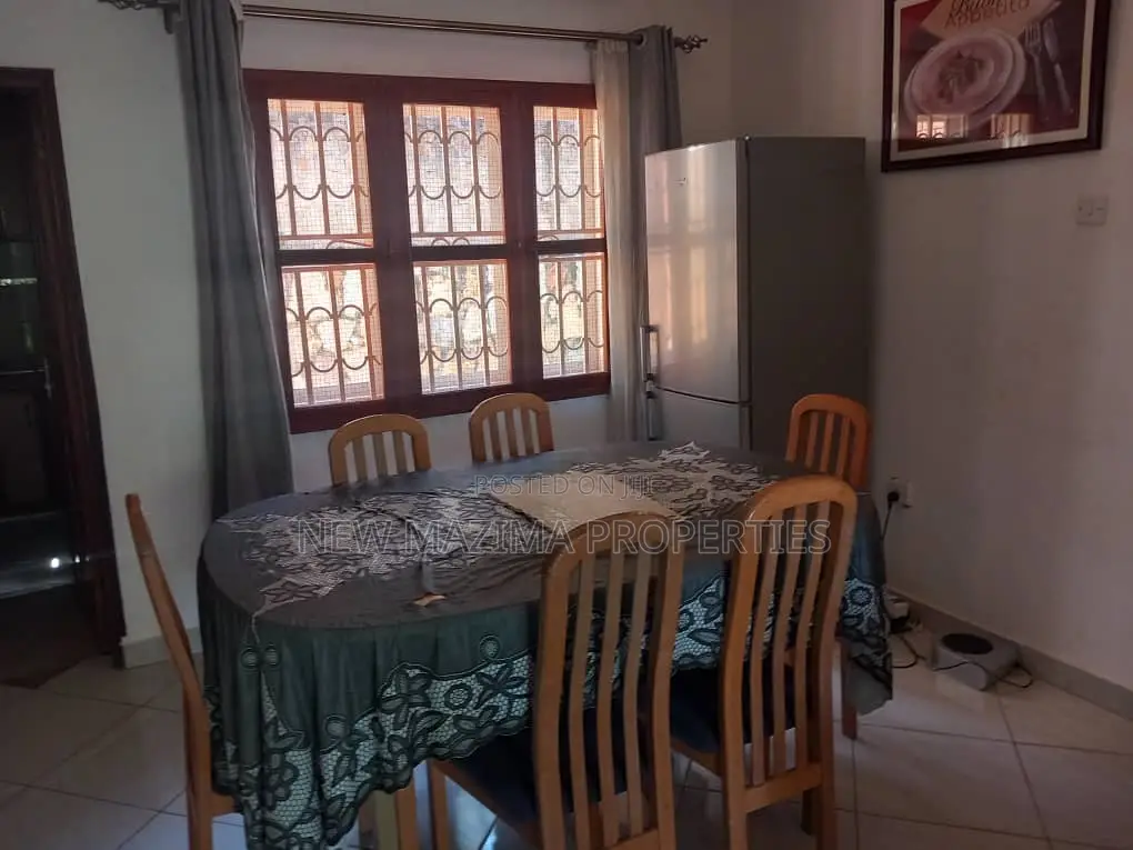 Furnished 3bdrm Bungalow in Konge Buziga, Division A for rent in Division A