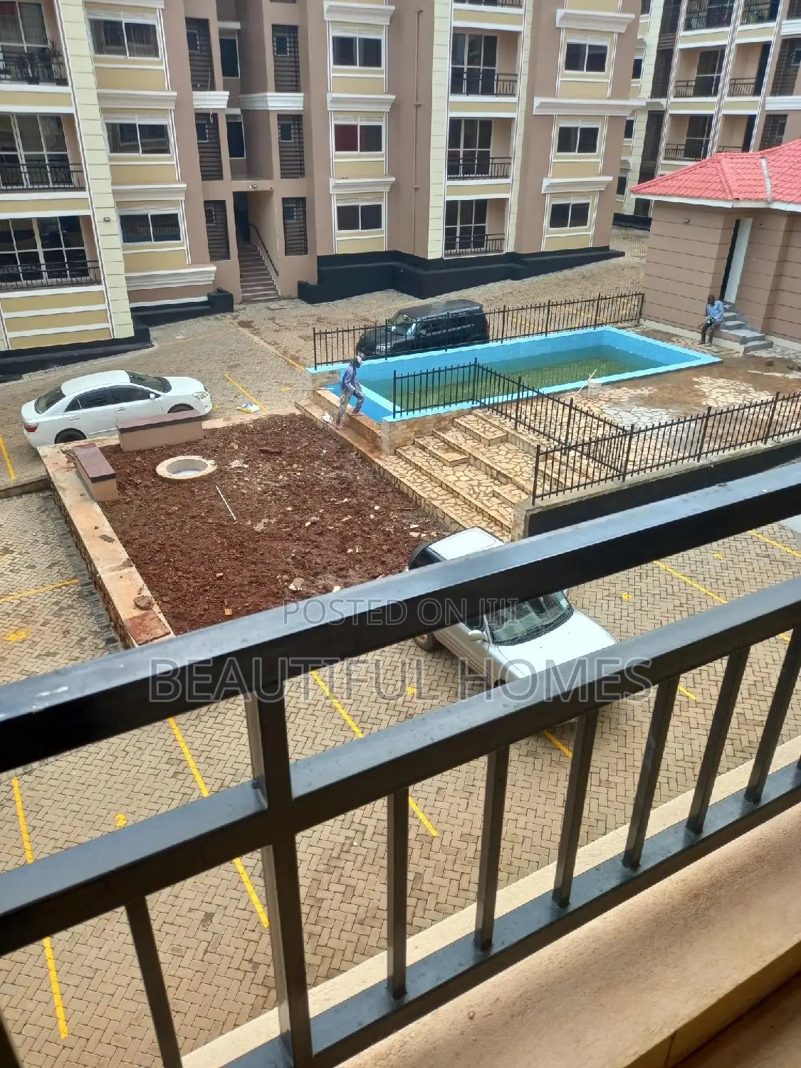 Furnished 4bdrm Condo in Najjera, Central Division for sale in Central Division