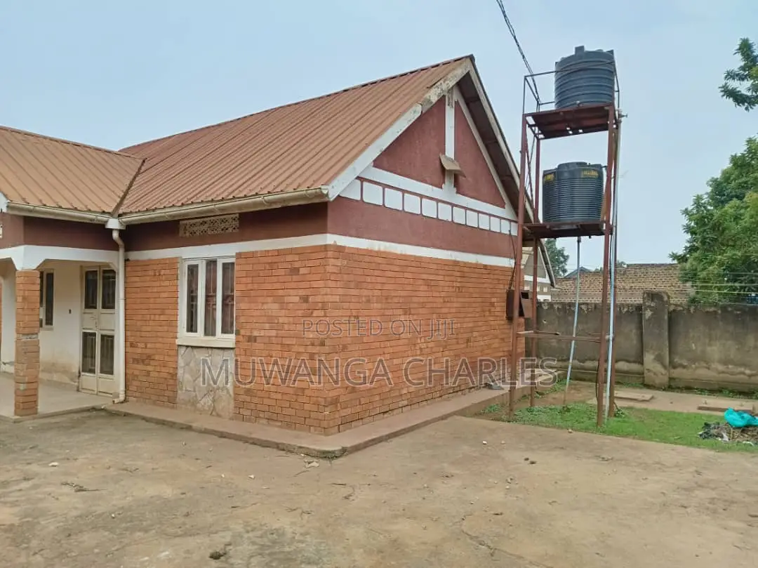 2bdrm Bungalow in Fs Properties Ltd, Goma for sale in Goma