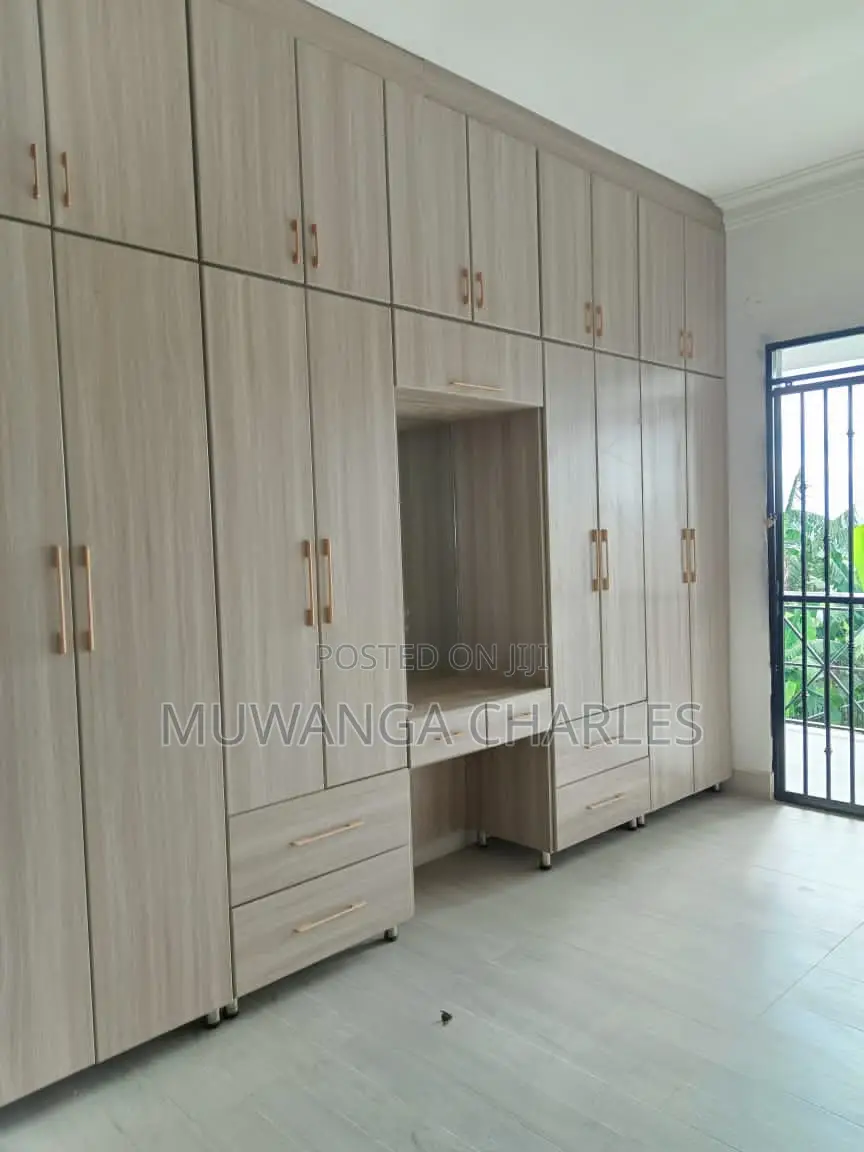 5bdrm Duplex in Fs Properties Ltd, Kira for sale in Kira