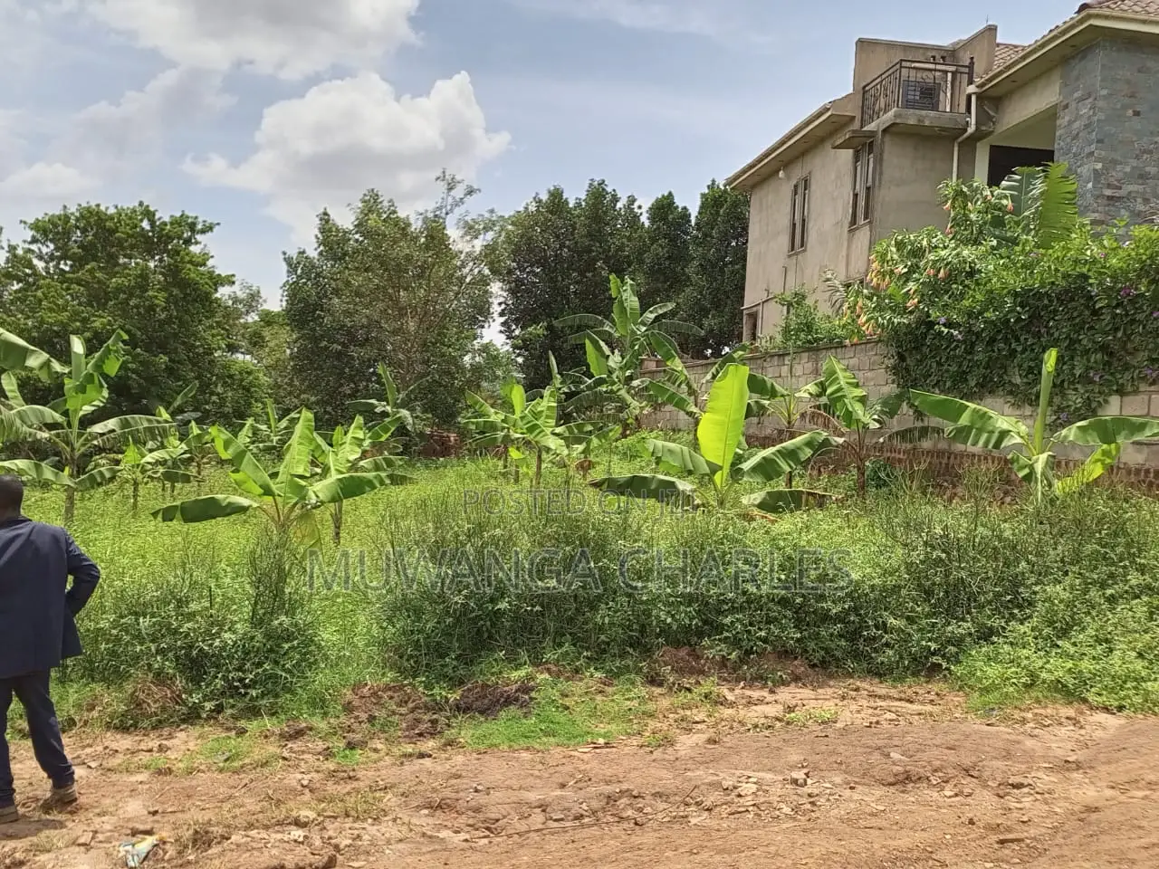 Plot's Available for Sale at Masooli in Kira