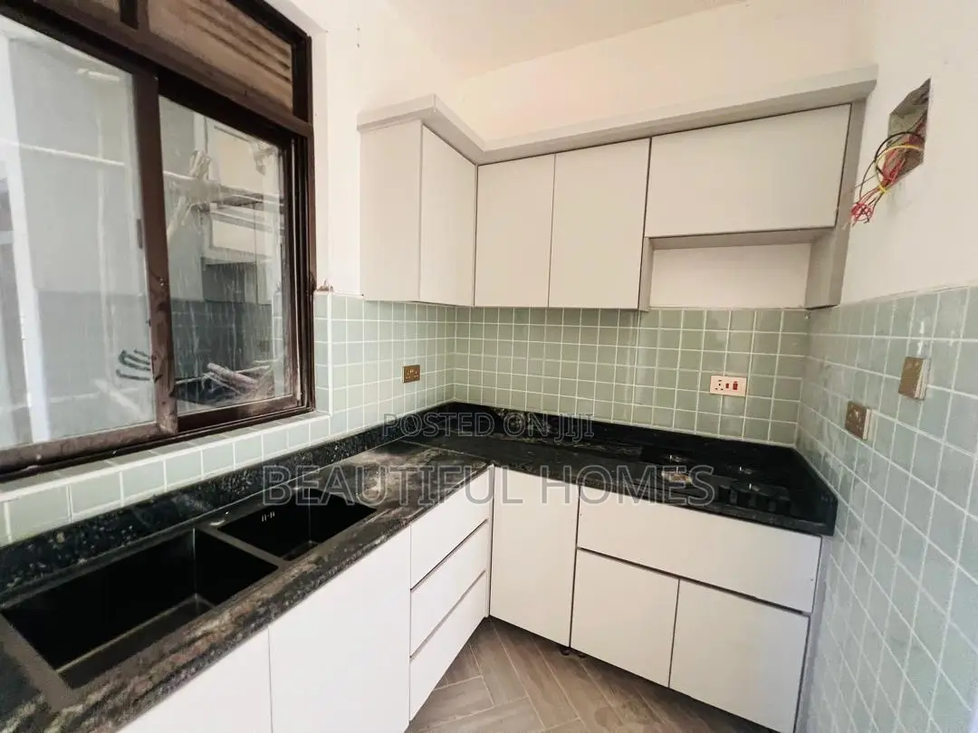 Furnished 2bdrm Apartment in Bukoto, Nakawa for sale in Nakawa