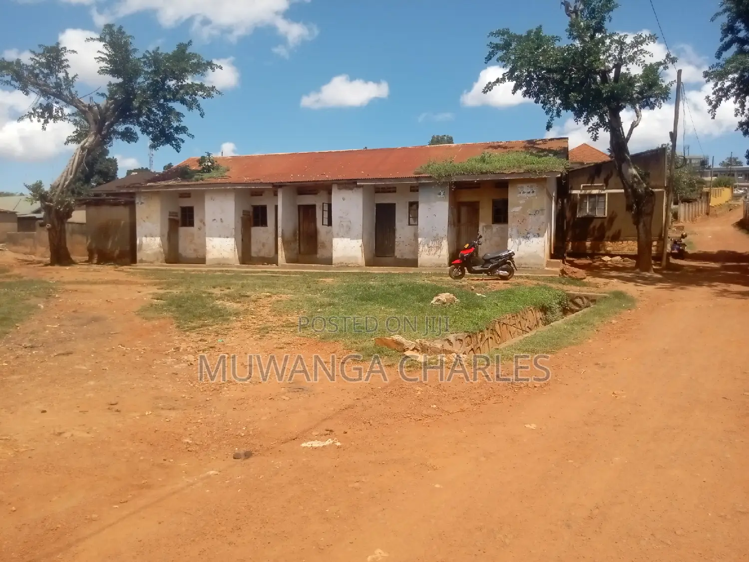 Quick Deal Plot for Sale in Mulago in Kawempe