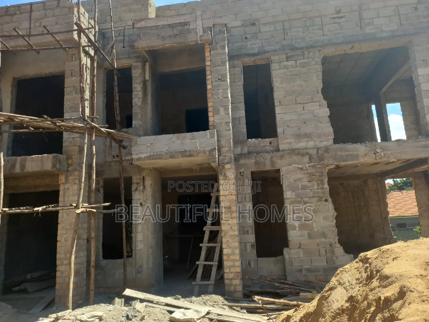 Furnished 4bdrm Duplex in Kira Gated Estate, Central Division for sale in Central Division