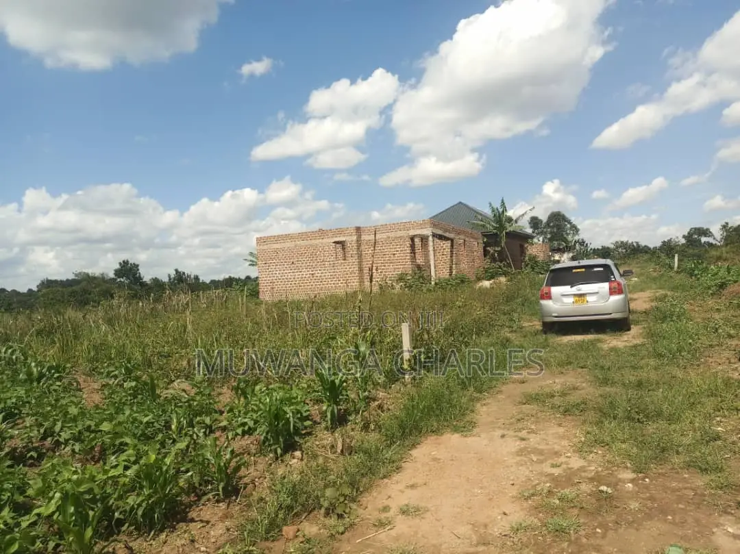 100by50ft Plot of Land for Sale in Kyanja in Nakawa