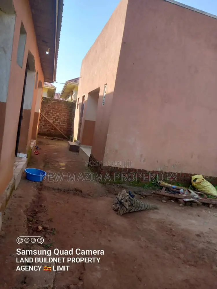 6bdrm House in Buloba Forest Park, Division A for sale in Division A