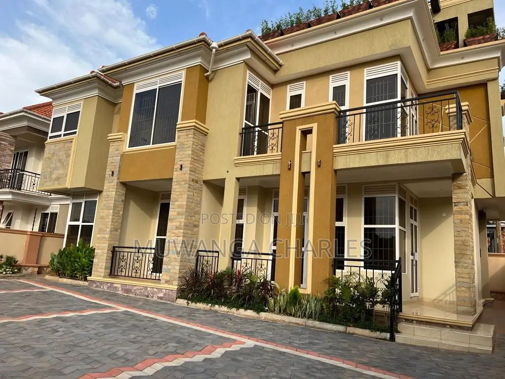 6bdrm Duplex in Fs Properties Ltd, Nakawa for sale in Nakawa