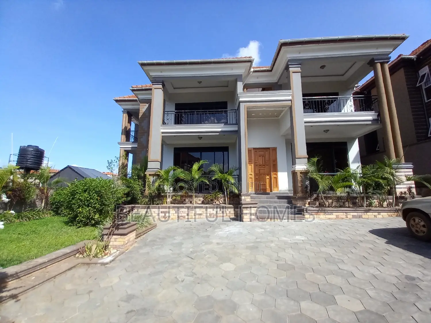 Furnished 6bdrm Mansion in Kisaasi, Nakawa for sale in Nakawa