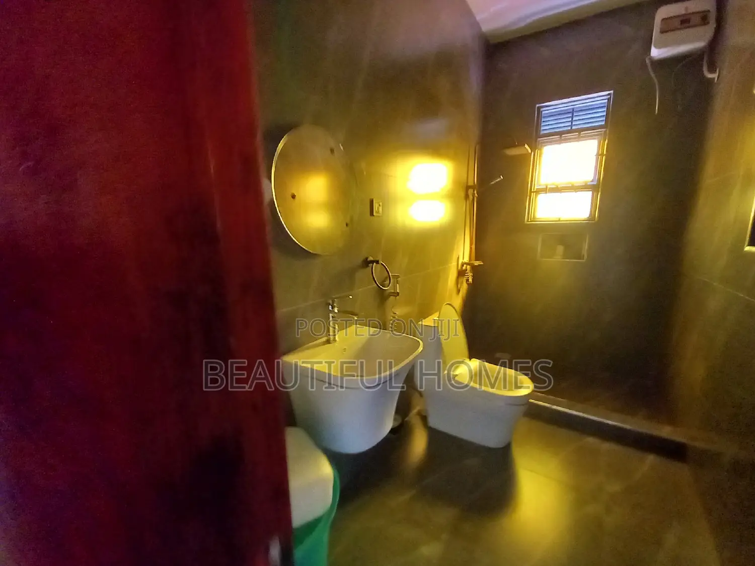 Furnished 3bdrm Apartment in Kisaasi, Nakawa for sale in Nakawa