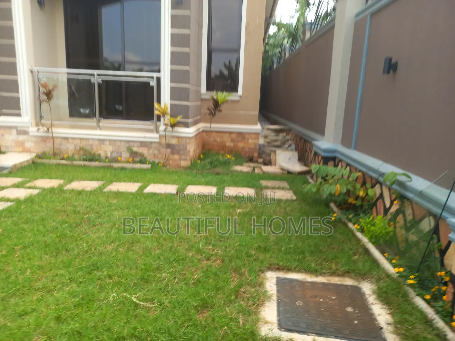 Furnished 5bdrm House in Kira for sale in Kira