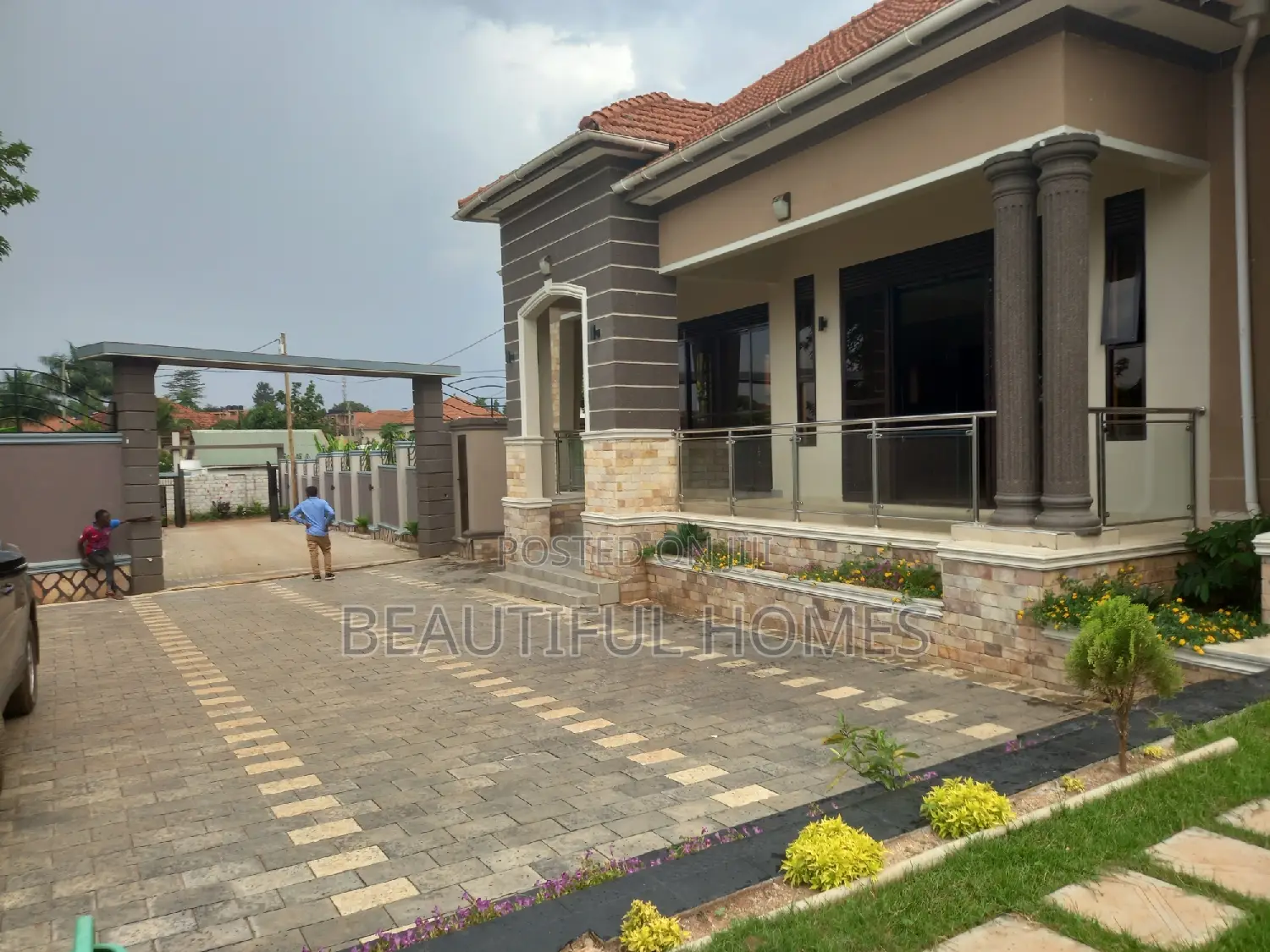 Furnished 5bdrm House in Kira for sale in Kira