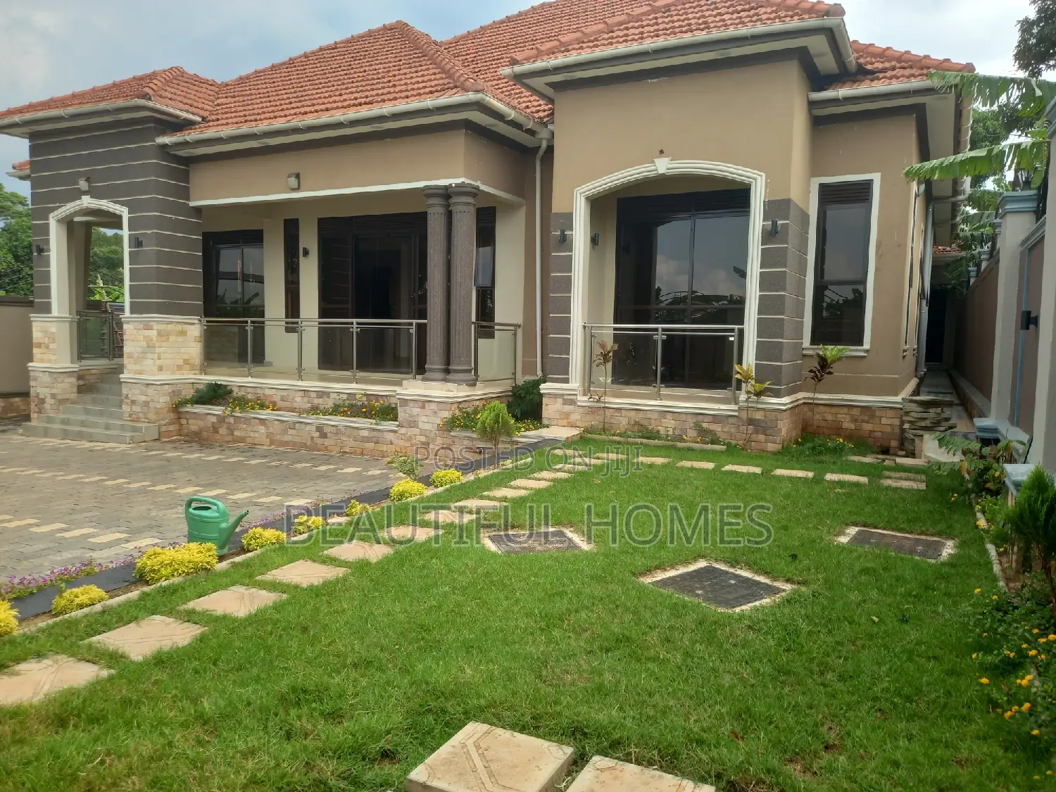 Furnished 5bdrm Bungalow in Kira for sale in Kira