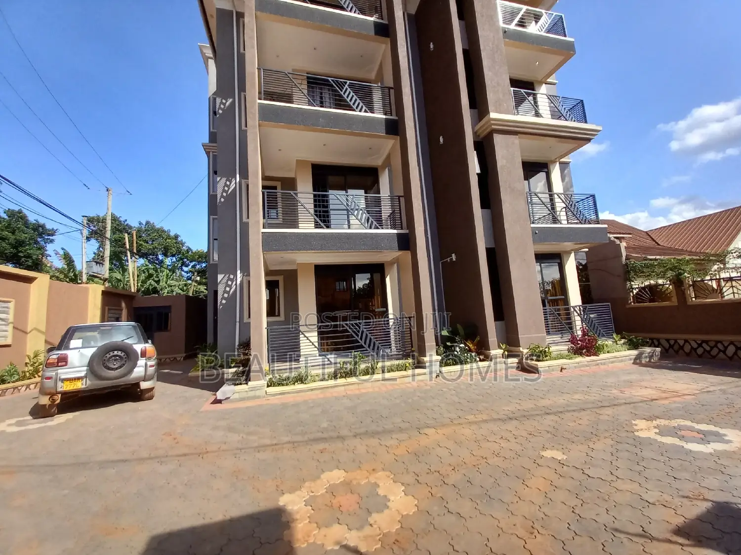Furnished 3bdrm Block of Flats for sale in Central Division