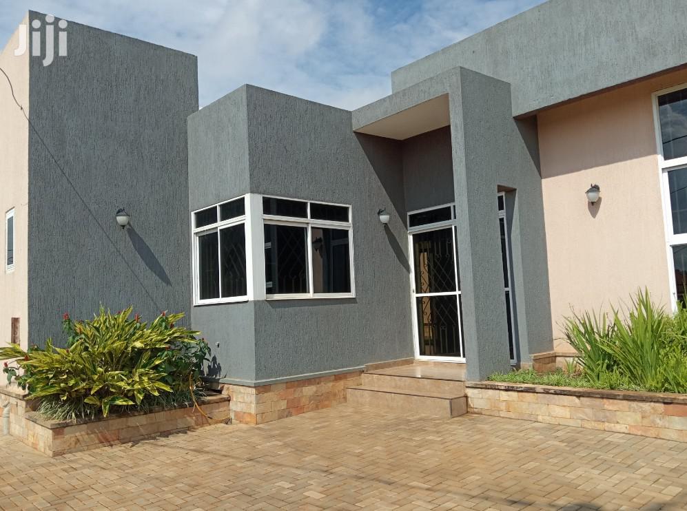 Kiira Well Polished House On Sell in Kampala
