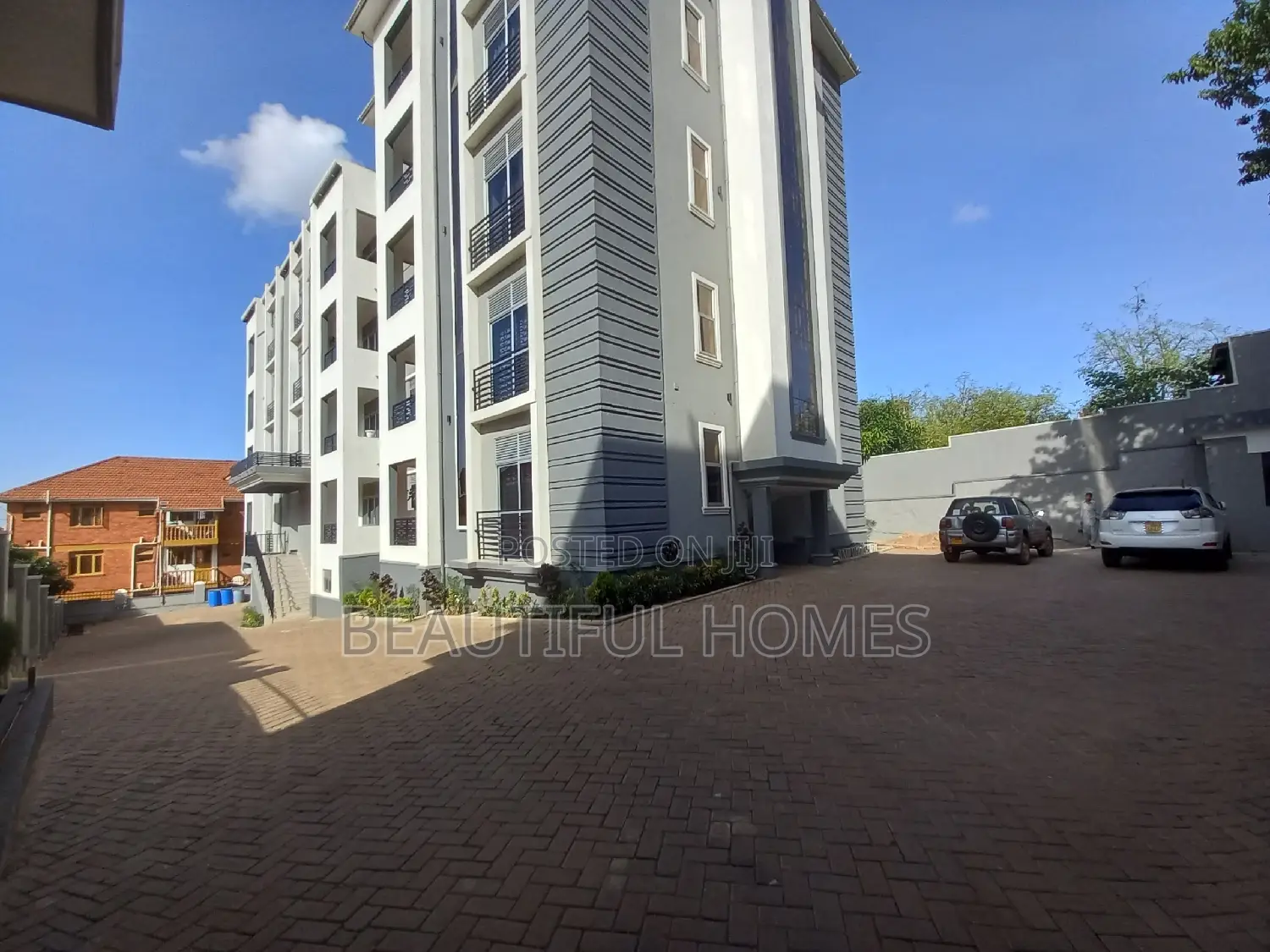 Furnished 2bdrm Apartment in Kisaasi, Nakawa for sale in Nakawa