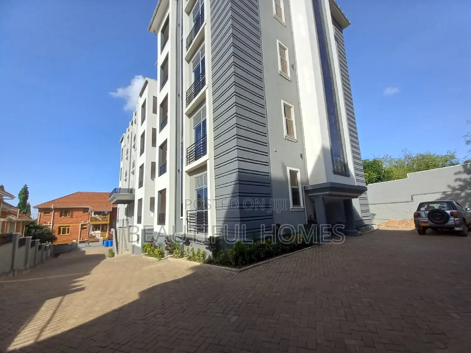 Furnished 2bdrm Apartment in Kisaasi Corporate, Nakawa for sale in Nakawa