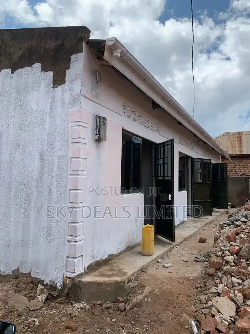 1bdrm Bungalow in Kisaasi Kitala, Nakawa for sale in Nakawa