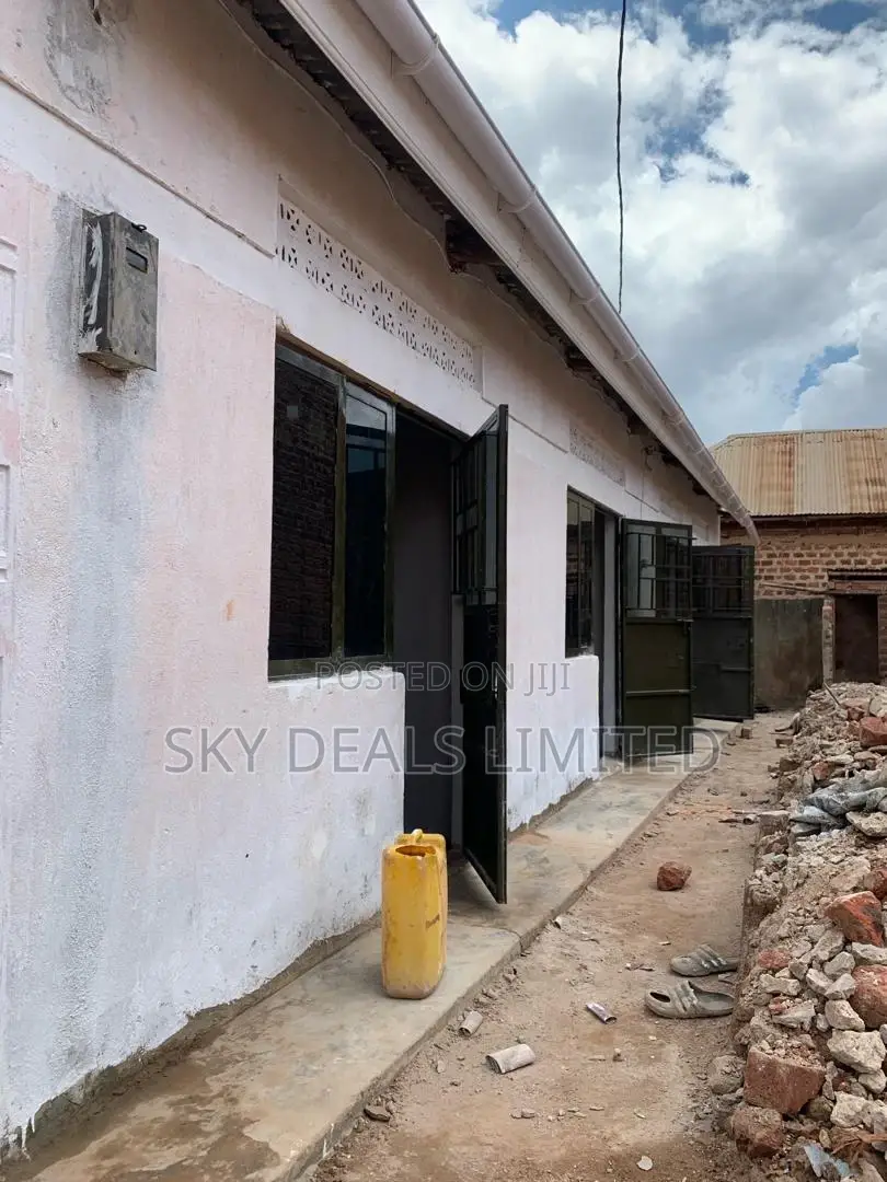 1bdrm Bungalow in Kisaasi Kitala, Nakawa for sale in Nakawa