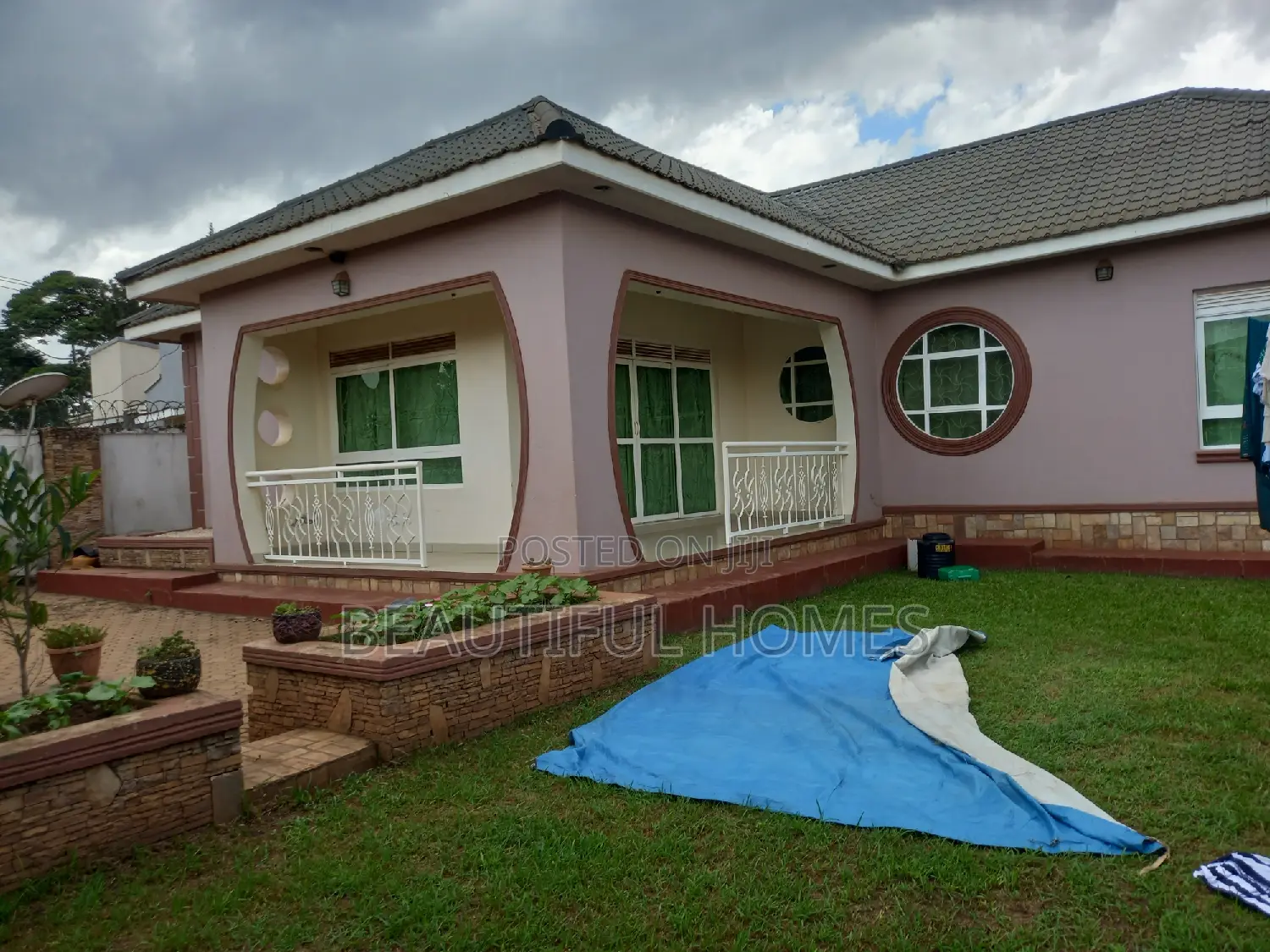 Furnished 4bdrm House in Kira for sale in Kira