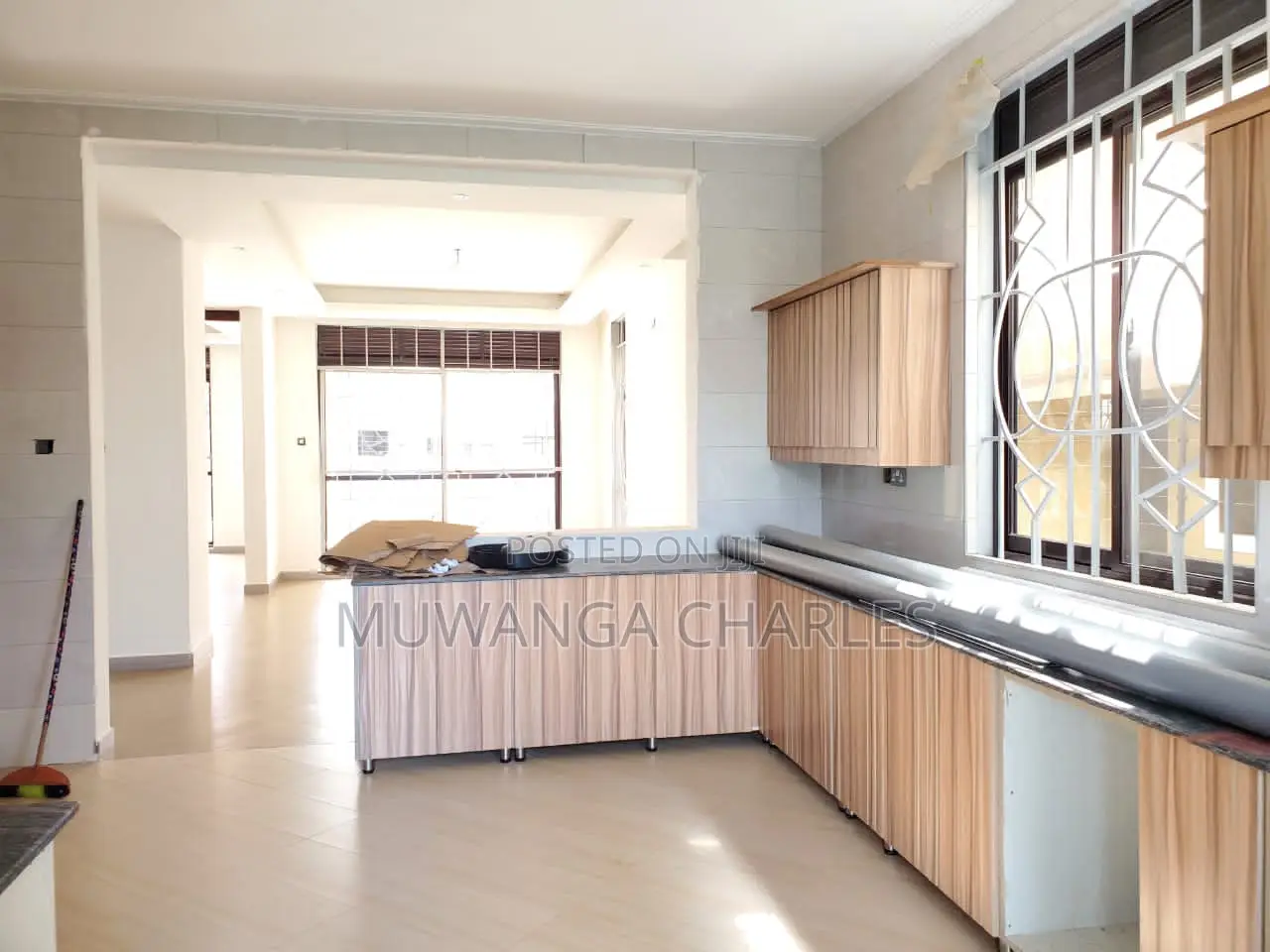 5bdrm Duplex in Fs Properties Ltd, Nakawa for sale in Nakawa