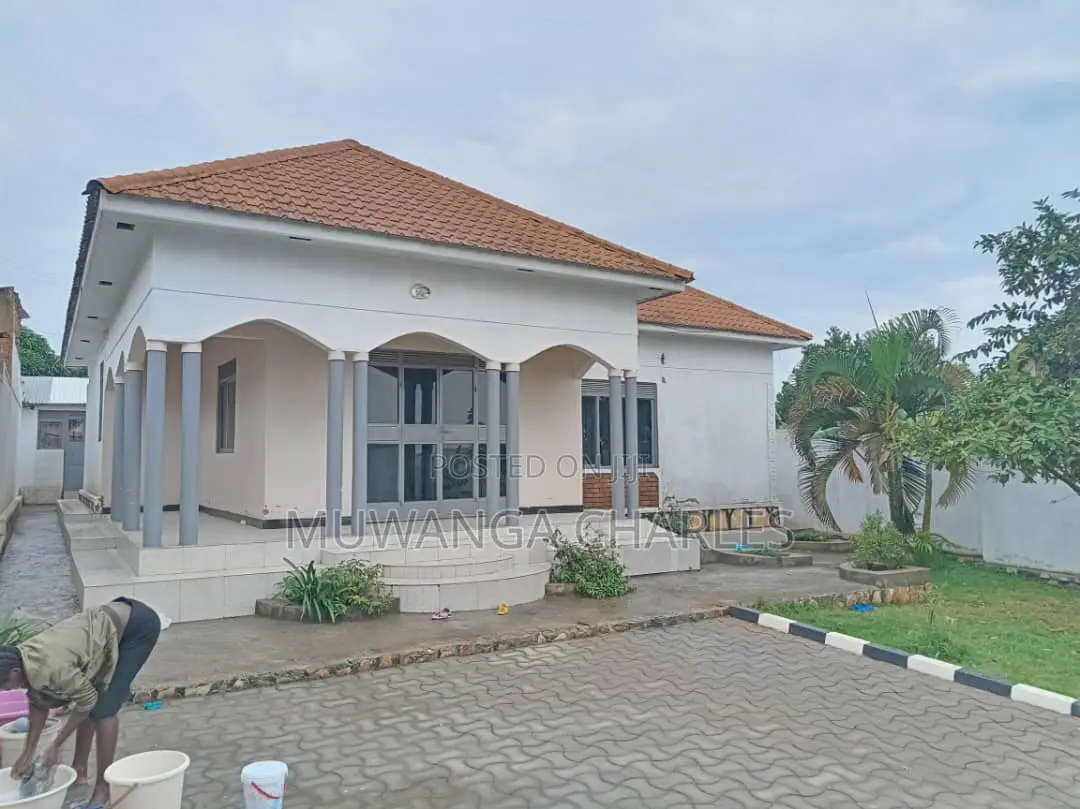 4bdrm Bungalow in Fs Properties Ltd, Kira for sale in Kira