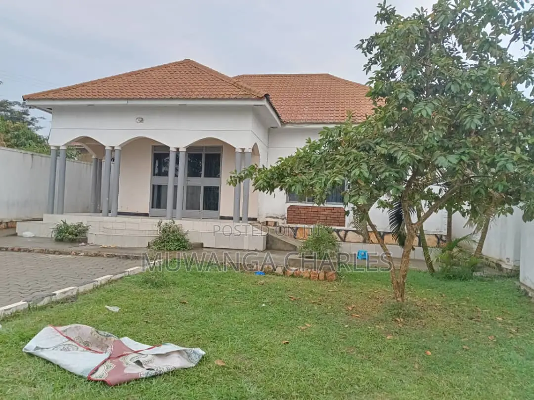 4bdrm Bungalow in Fs Properties Ltd, Kira for sale in Kira