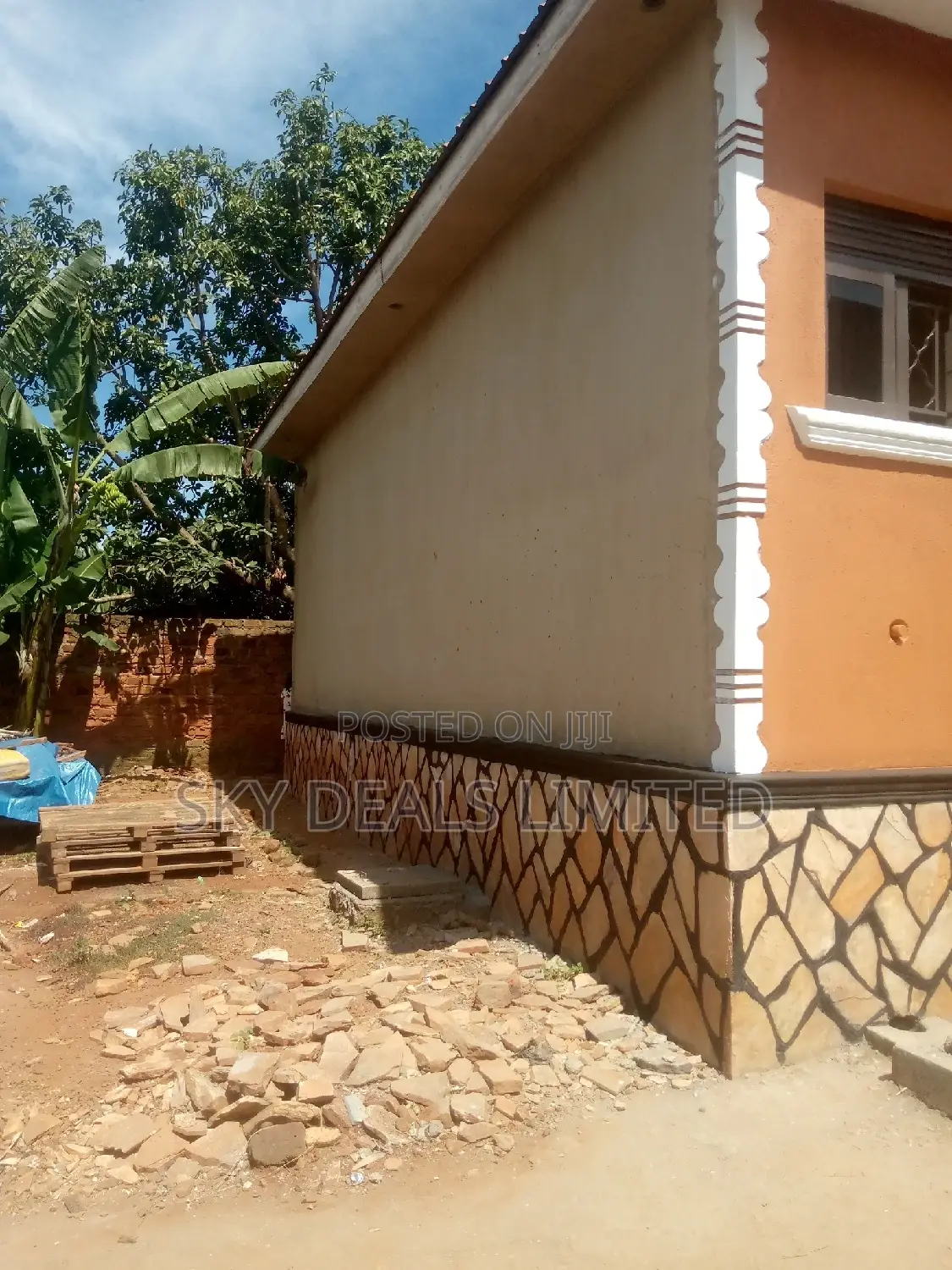 1bdrm Bungalow in Kisaasi, Nakawa for sale in Nakawa