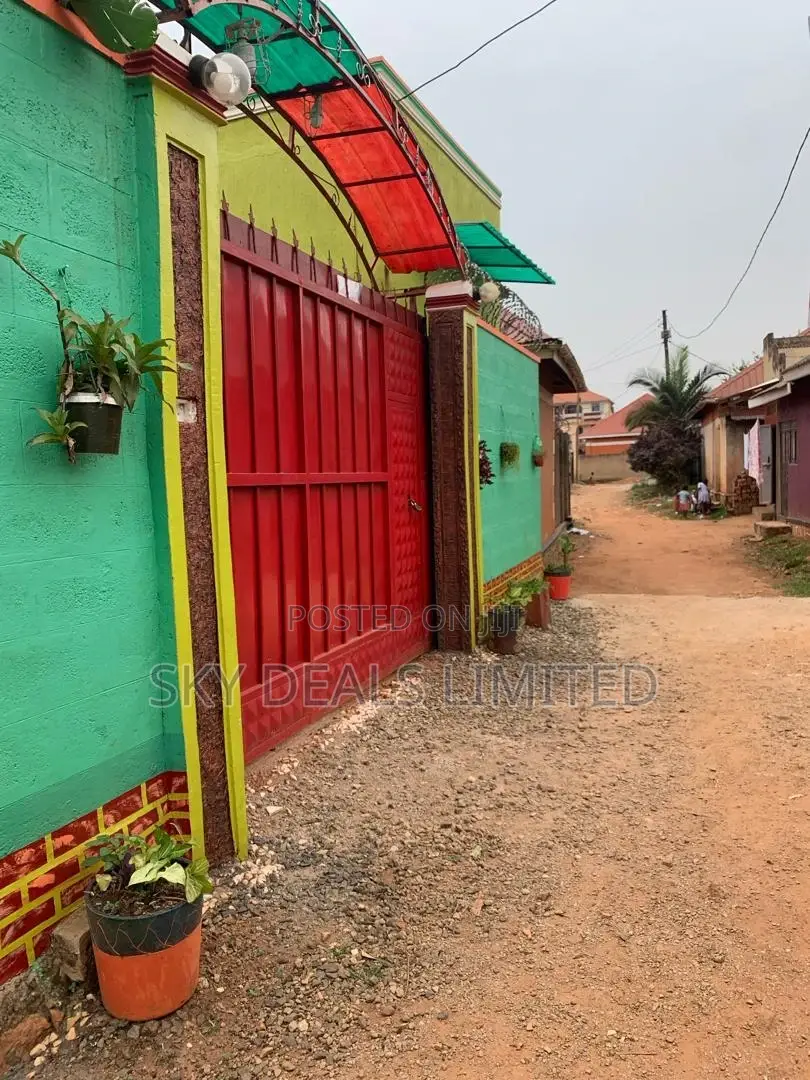 1bdrm Bungalow in Kisaasi, Nakawa for sale in Nakawa