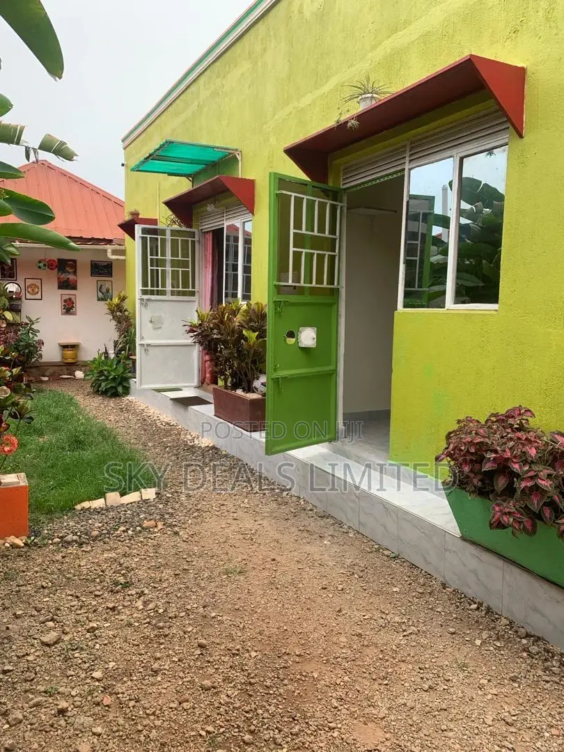 1bdrm Bungalow in Kisaasi, Nakawa for sale in Nakawa