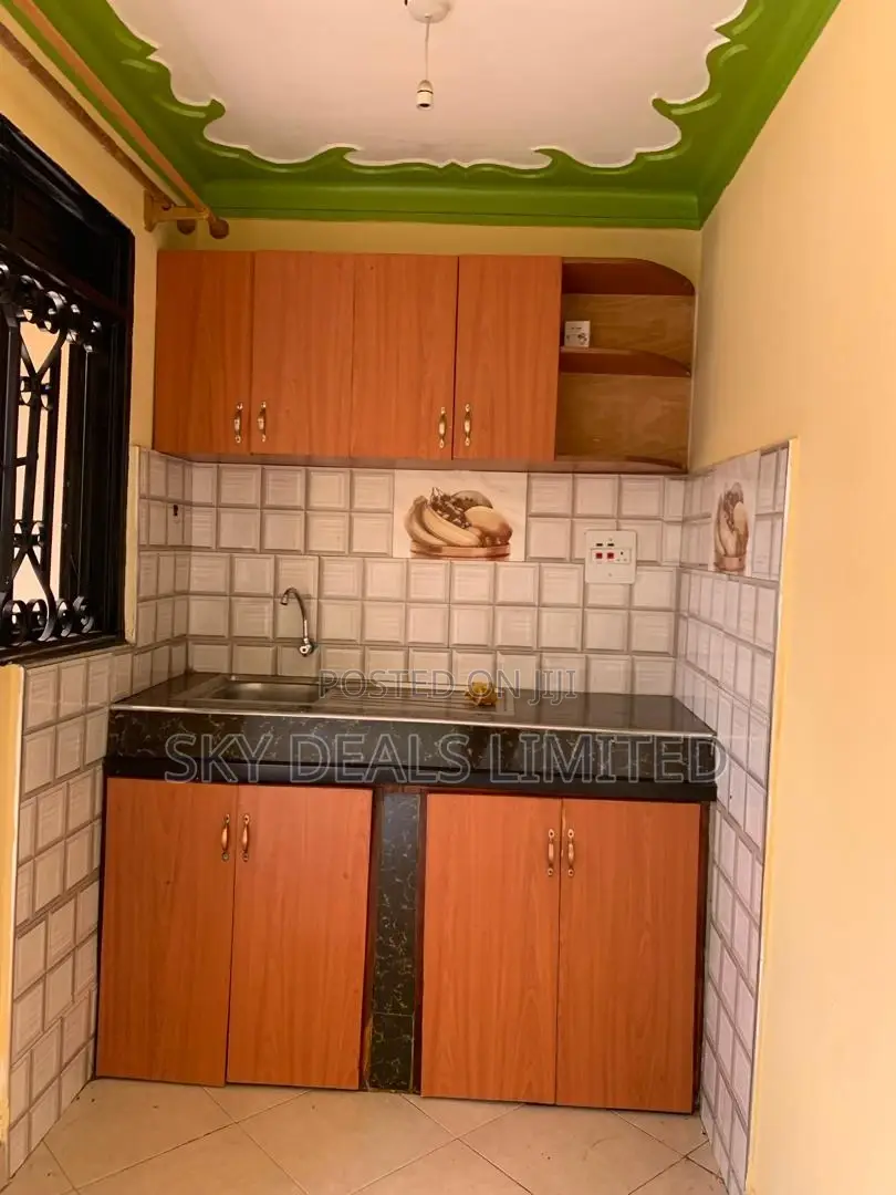 1bdrm Bungalow in Kisaasi, Nakawa for sale in Nakawa